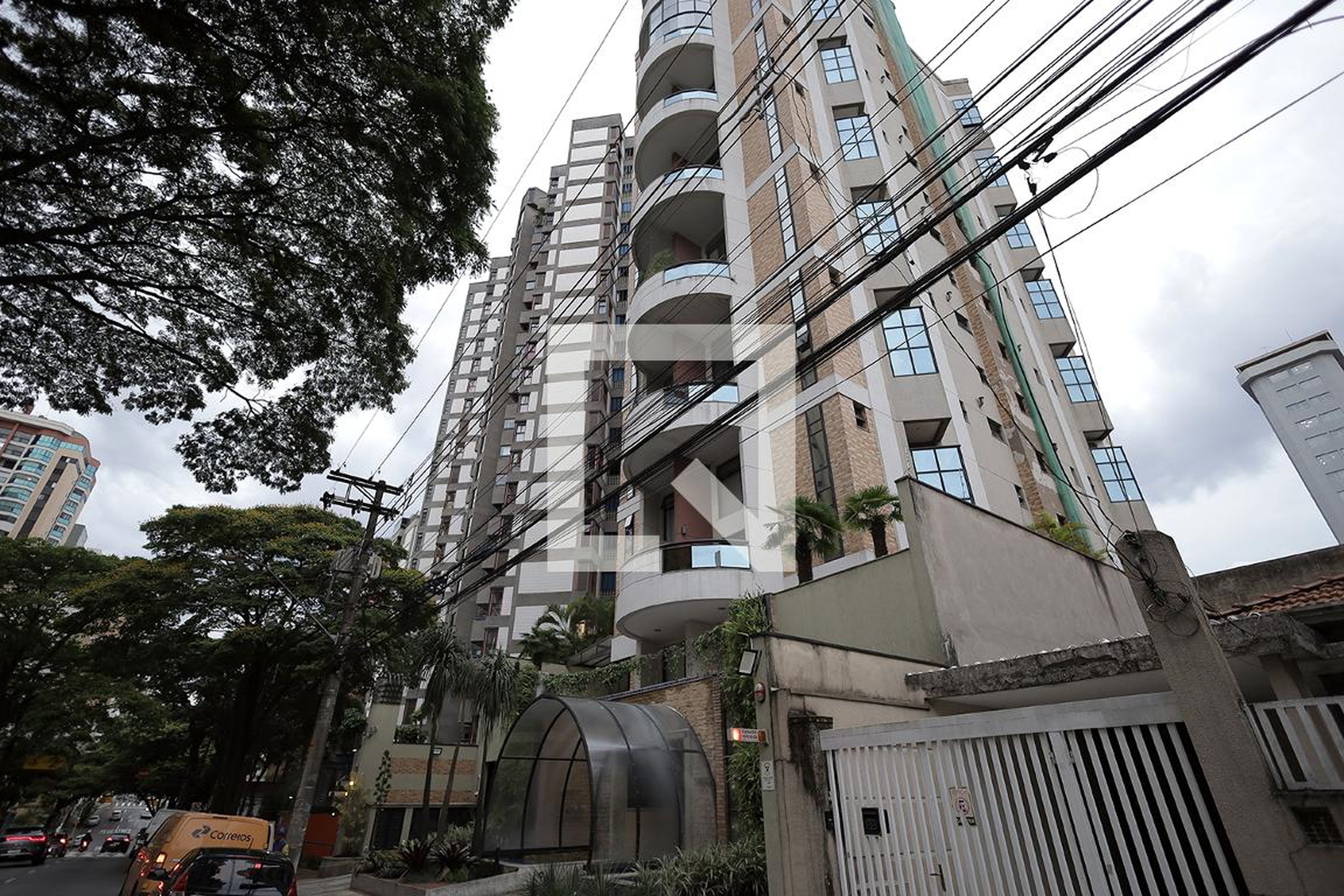 Fachada Residencial Jireh