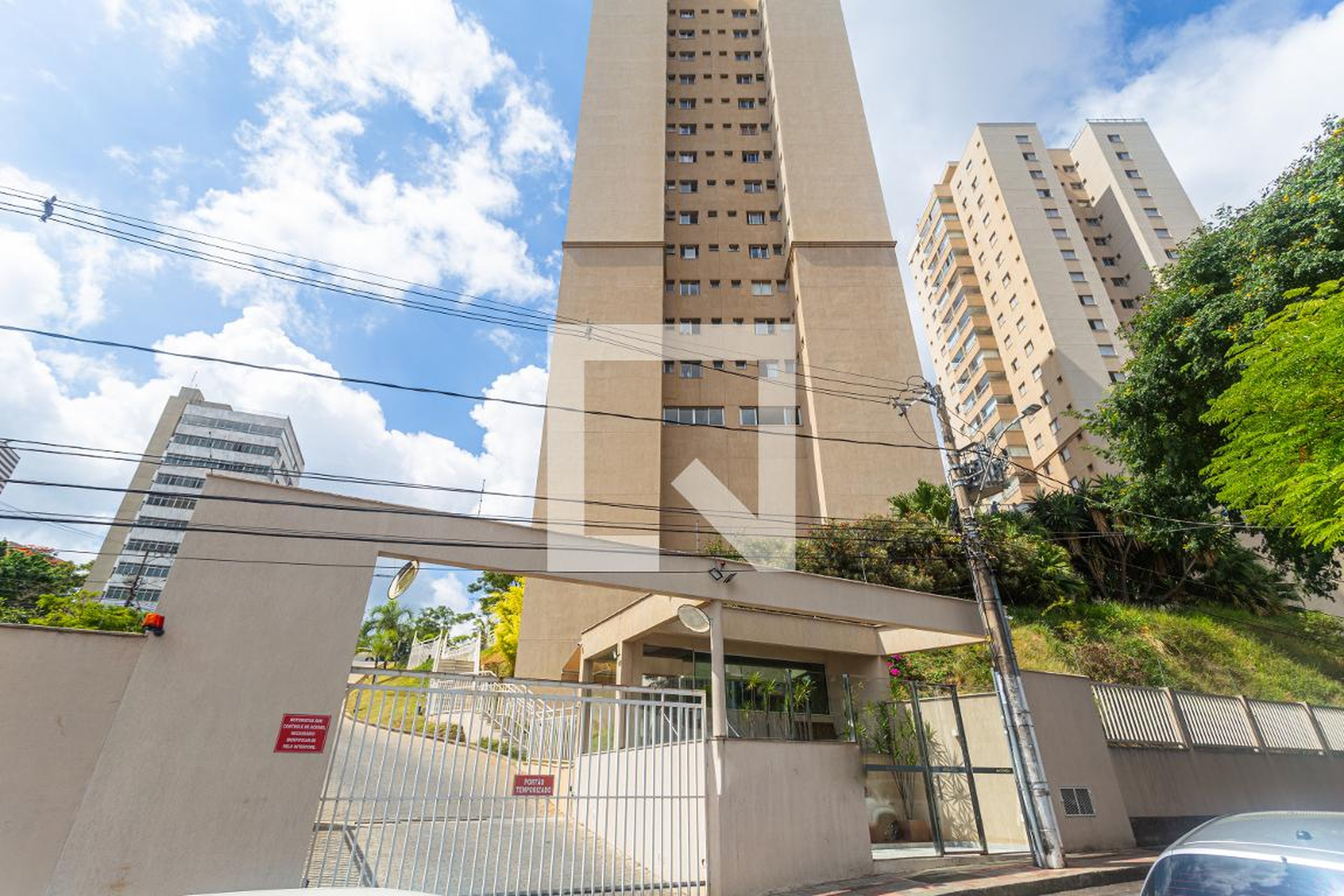 Fachada Condomínio Varanda da Serra