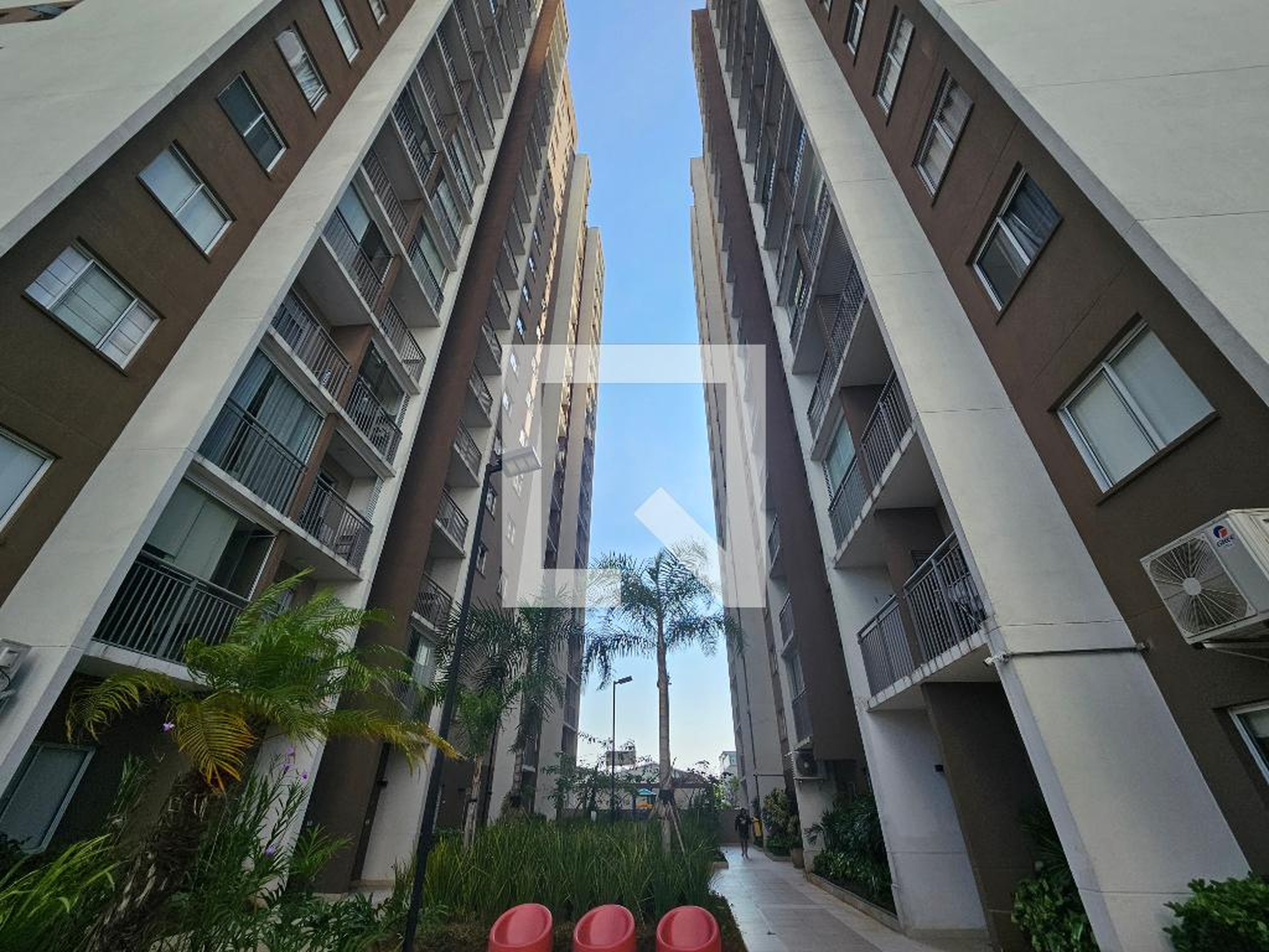 Fachada do Prédio Condomínio Laguna 380