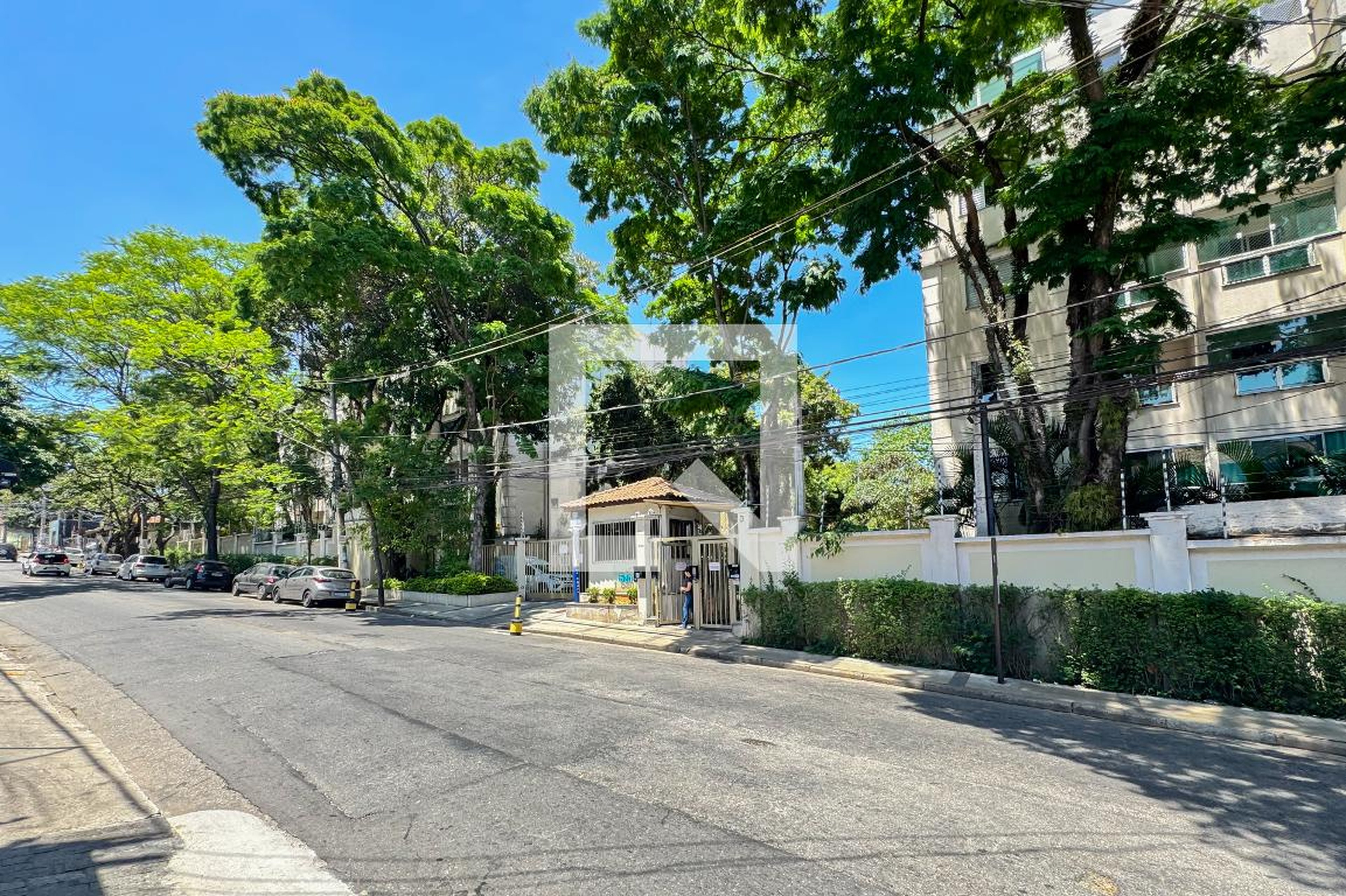 Fachada do Condomínio Condomínio Spazio San Siro