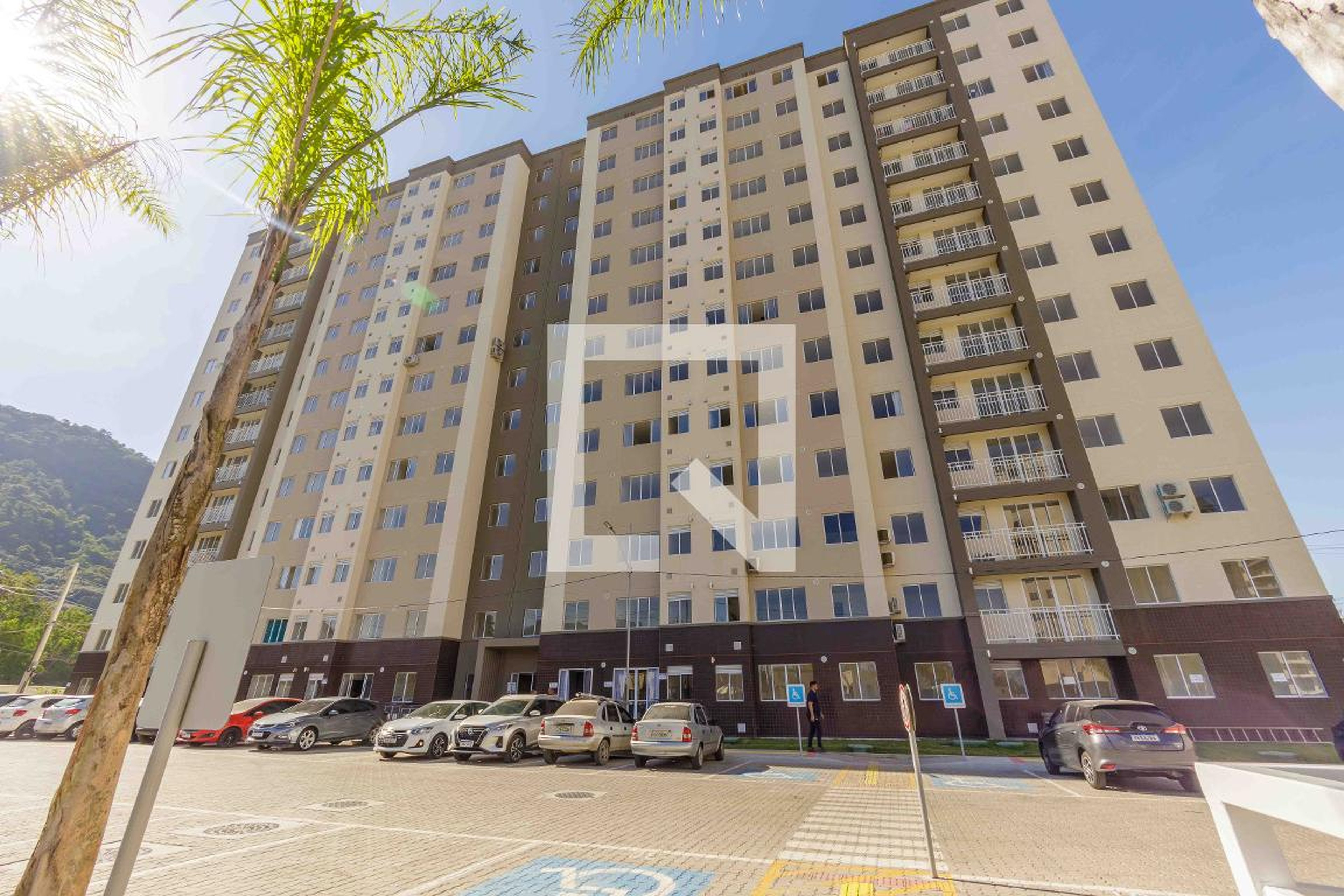 Fachada Condomínio Apogeu Barra