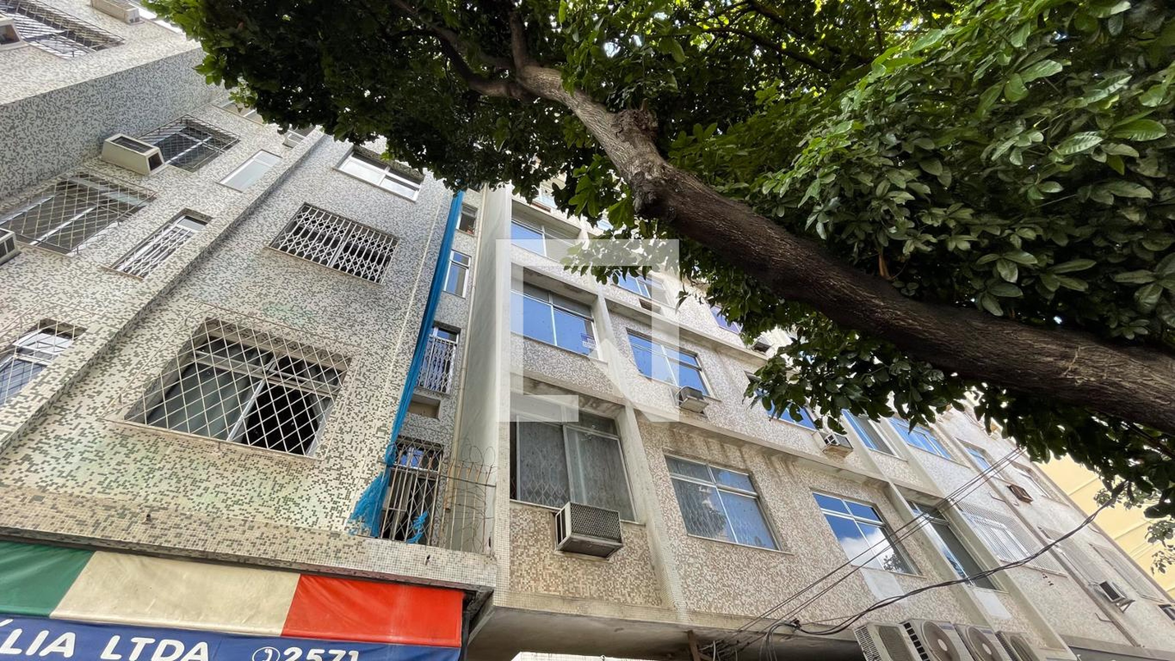 Fachada Edifício Professor Zerbini