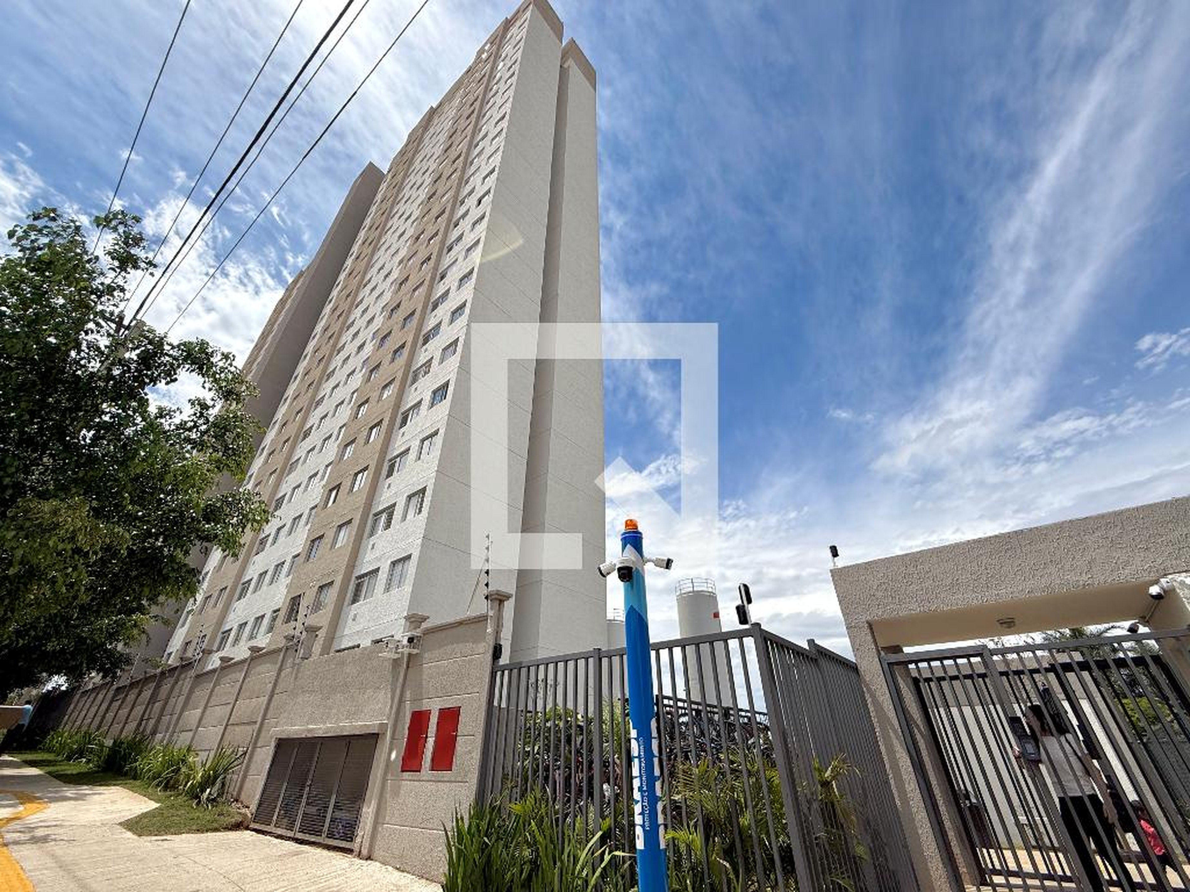 Fachada Condomínio em Rua Canes, 834