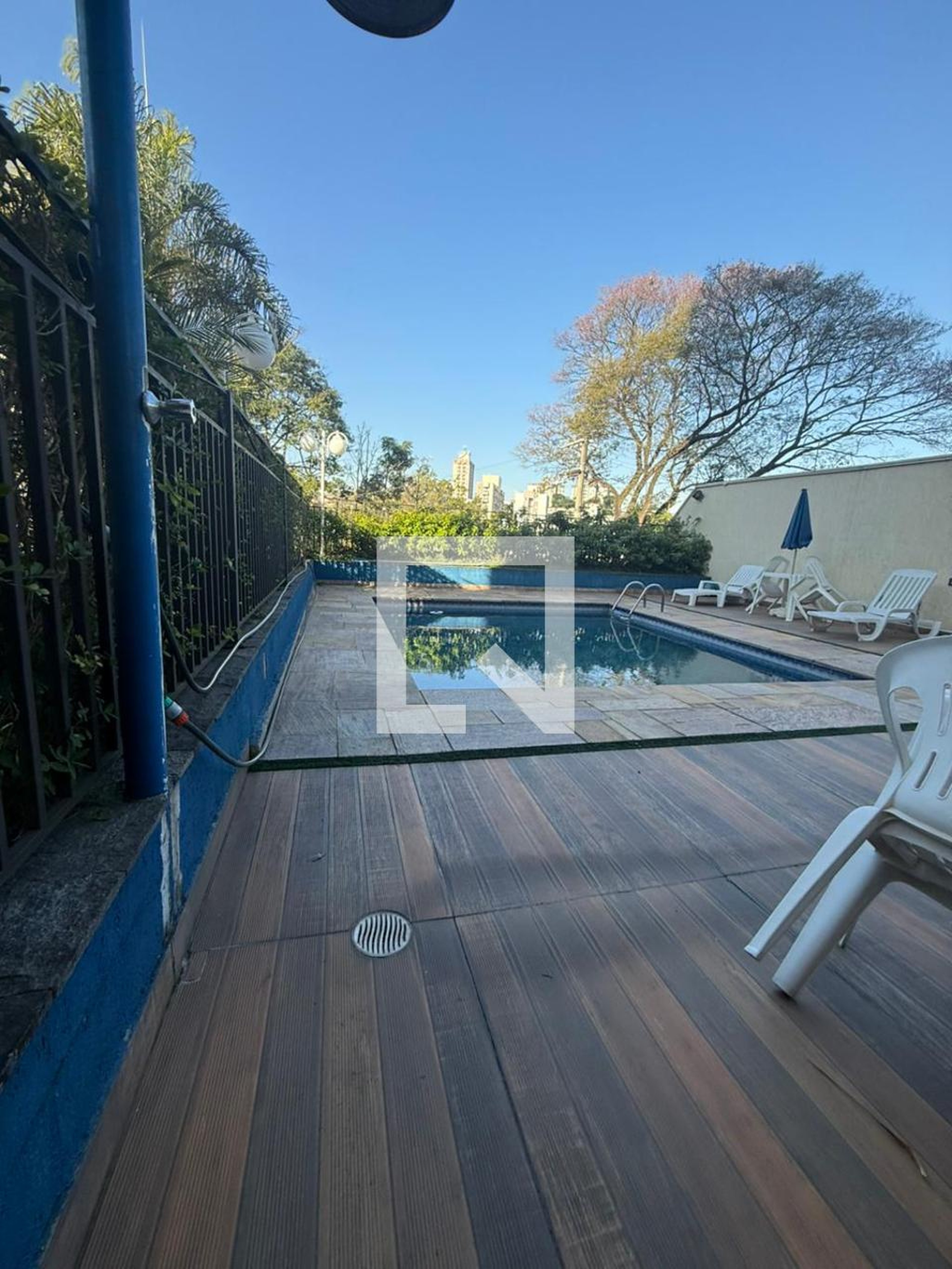 Piscina - residencial paradiso