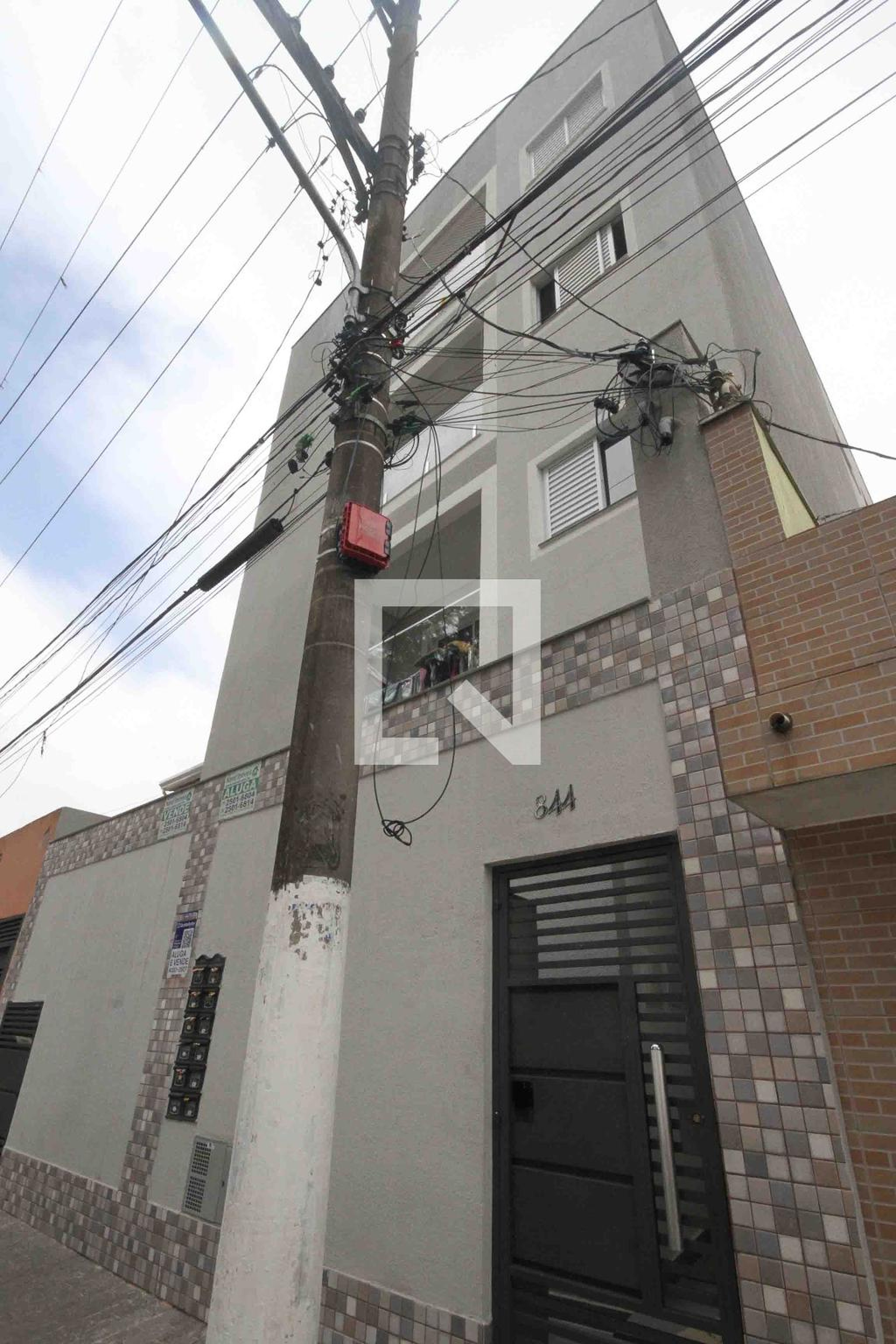 Fachada Condomínio em Rua Maria Viêira Ribeiro, 844