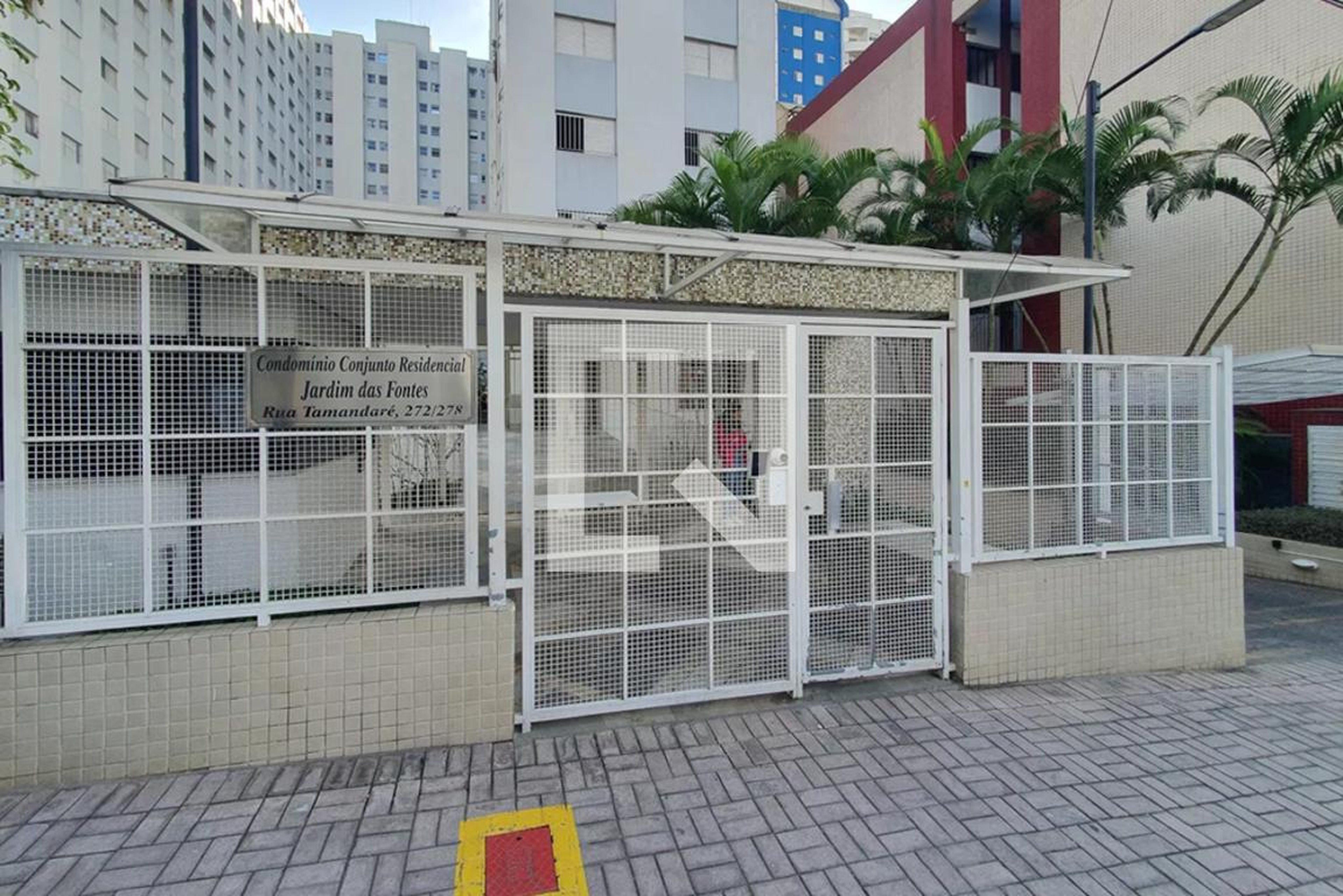 Fachada Condomínio Jardim das Fontes