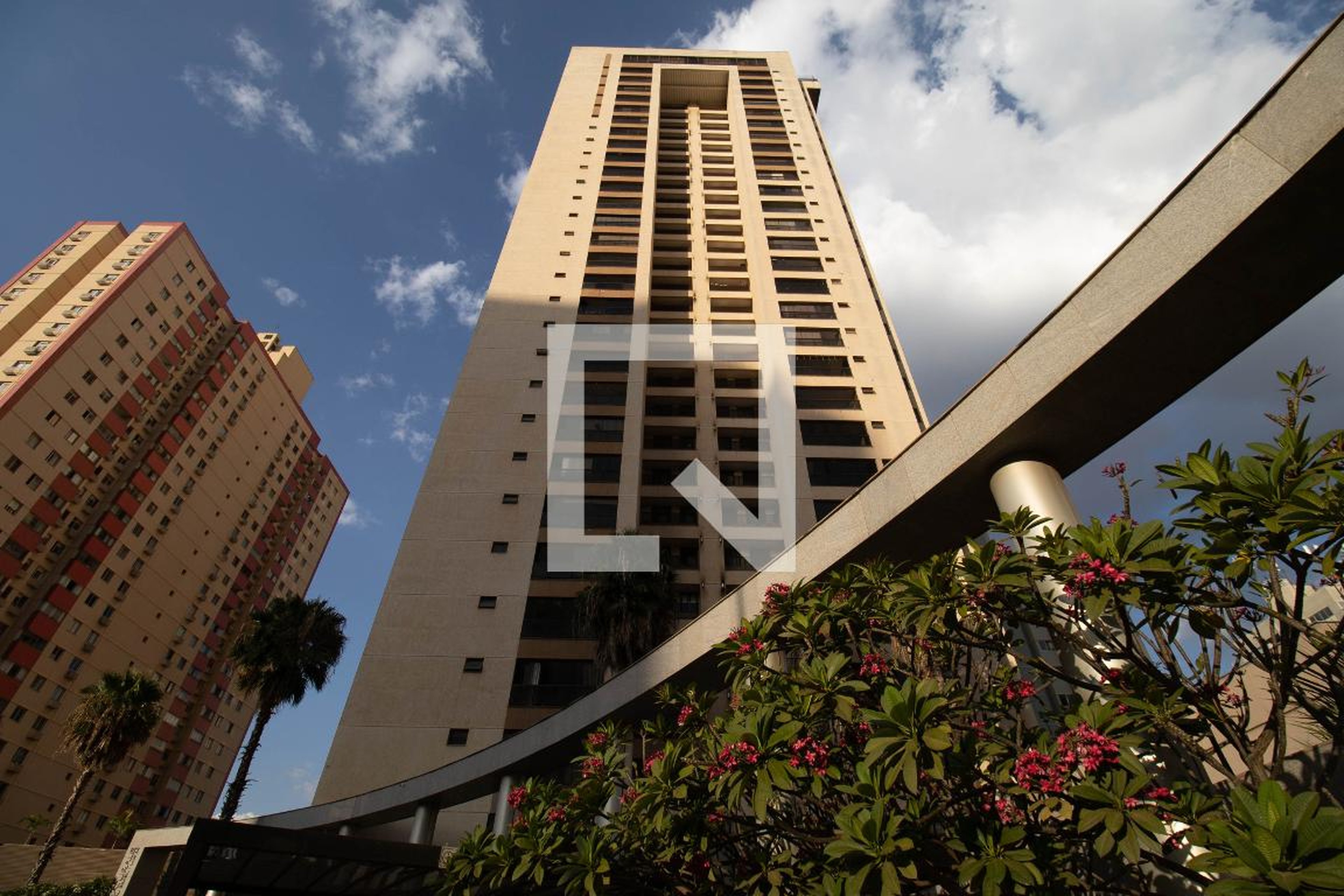 Fachada Residencial Pau Brasil