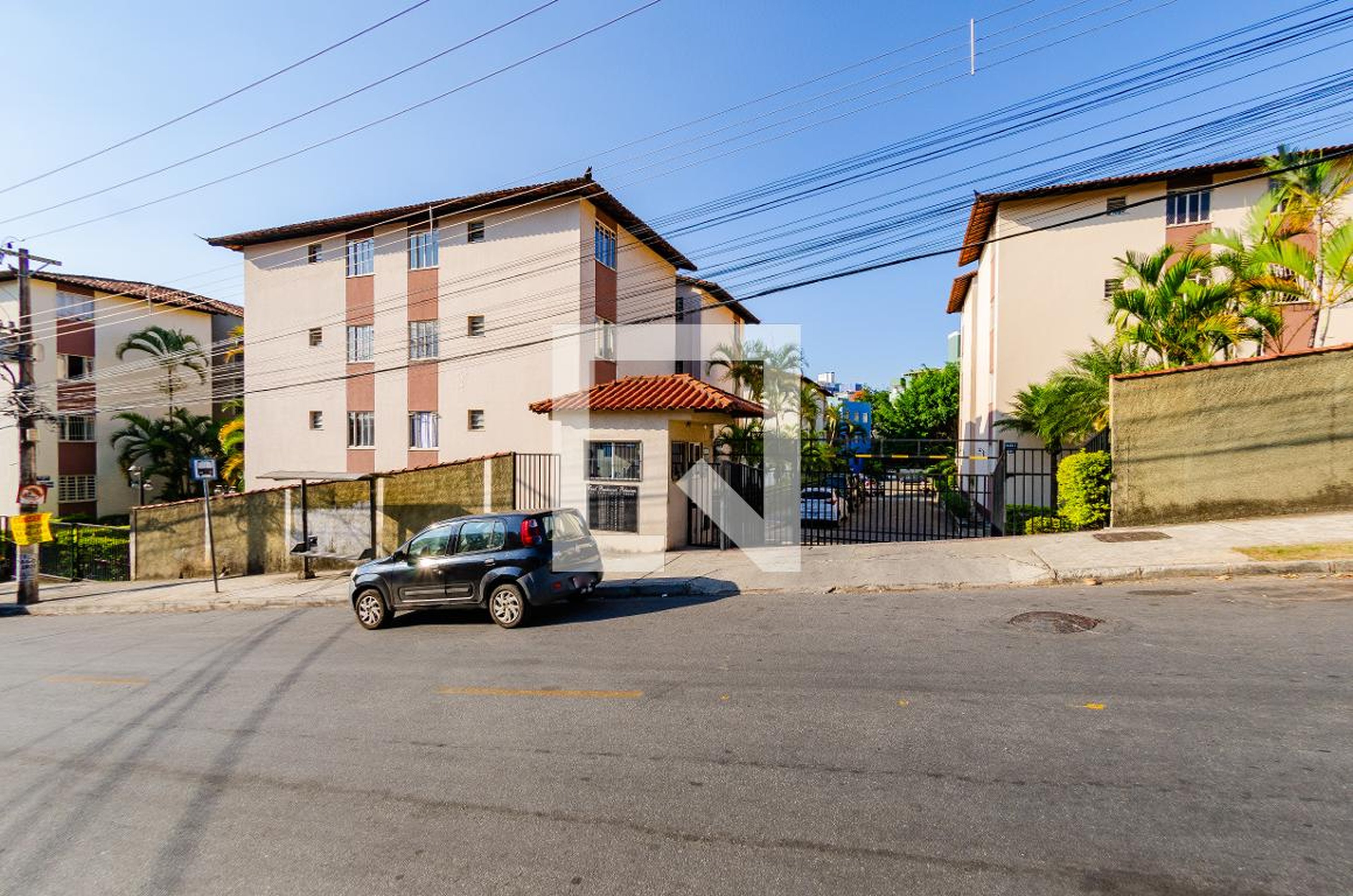 Fachada Condomínio em Rua Estér Augusta Ribeiro, 321