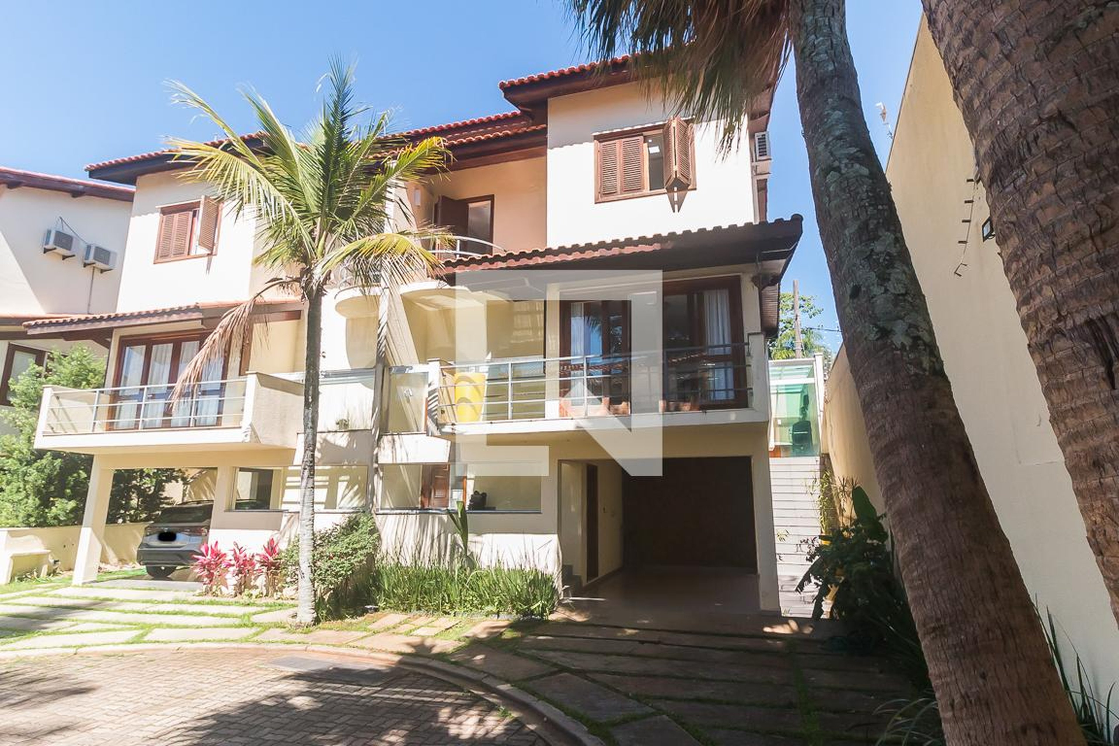 Fachada Condomínio em Avenida Salim Elias Bacach, 1081