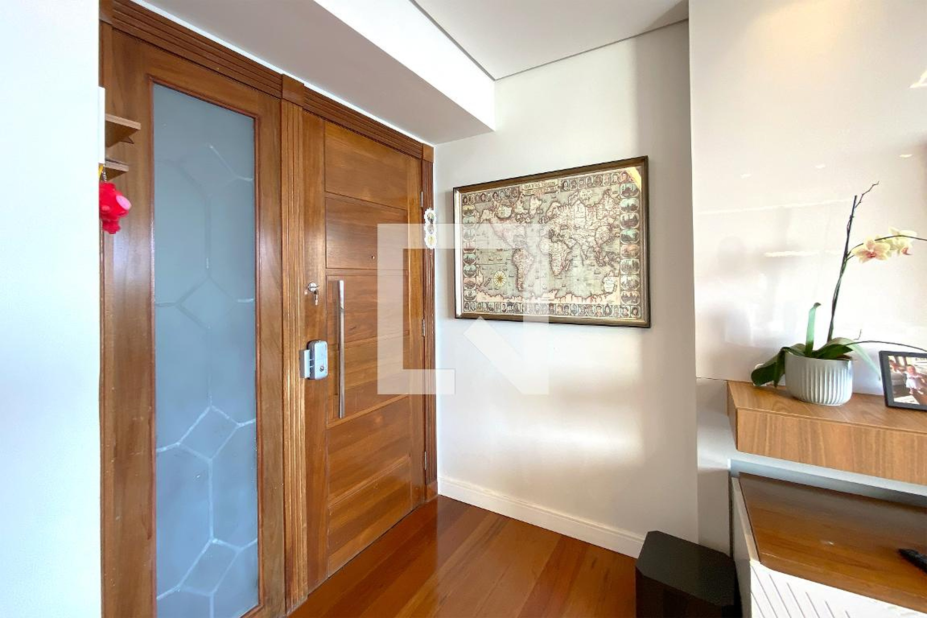 Entrada - Edifício Serra do Caraça