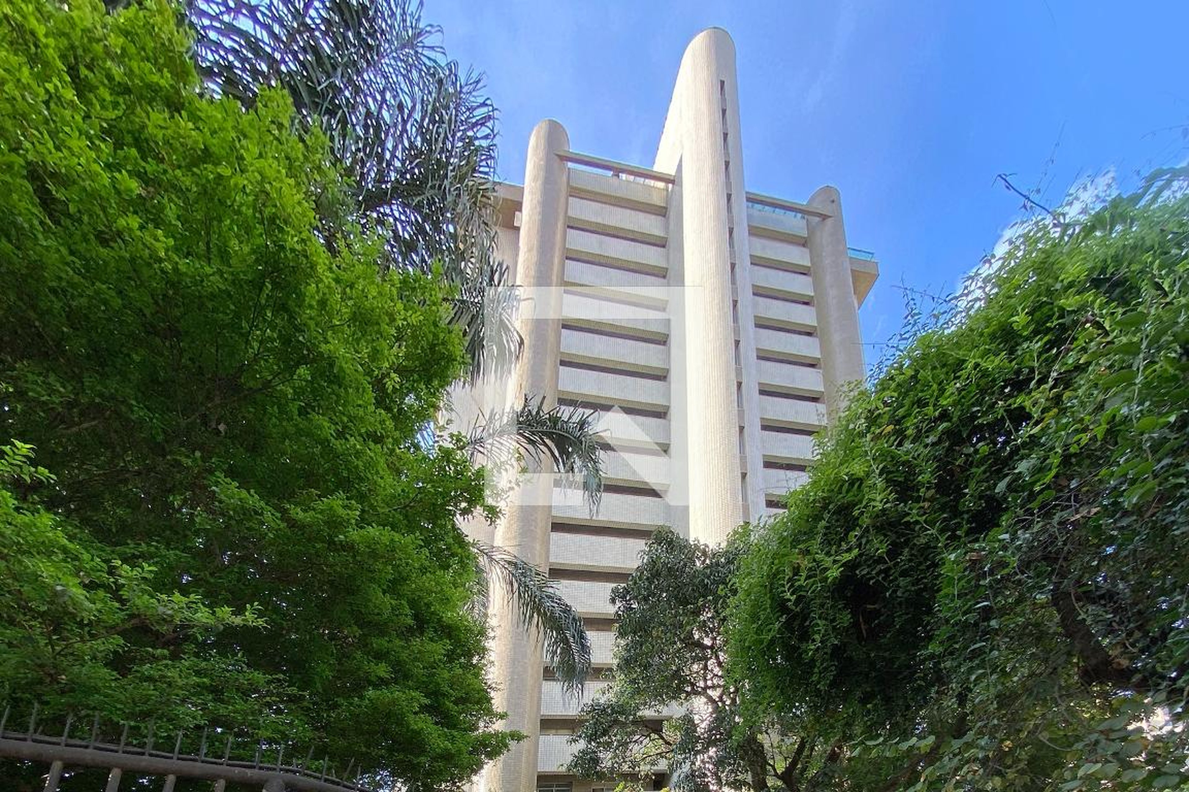 Fachada Edifício Serra do Caraça