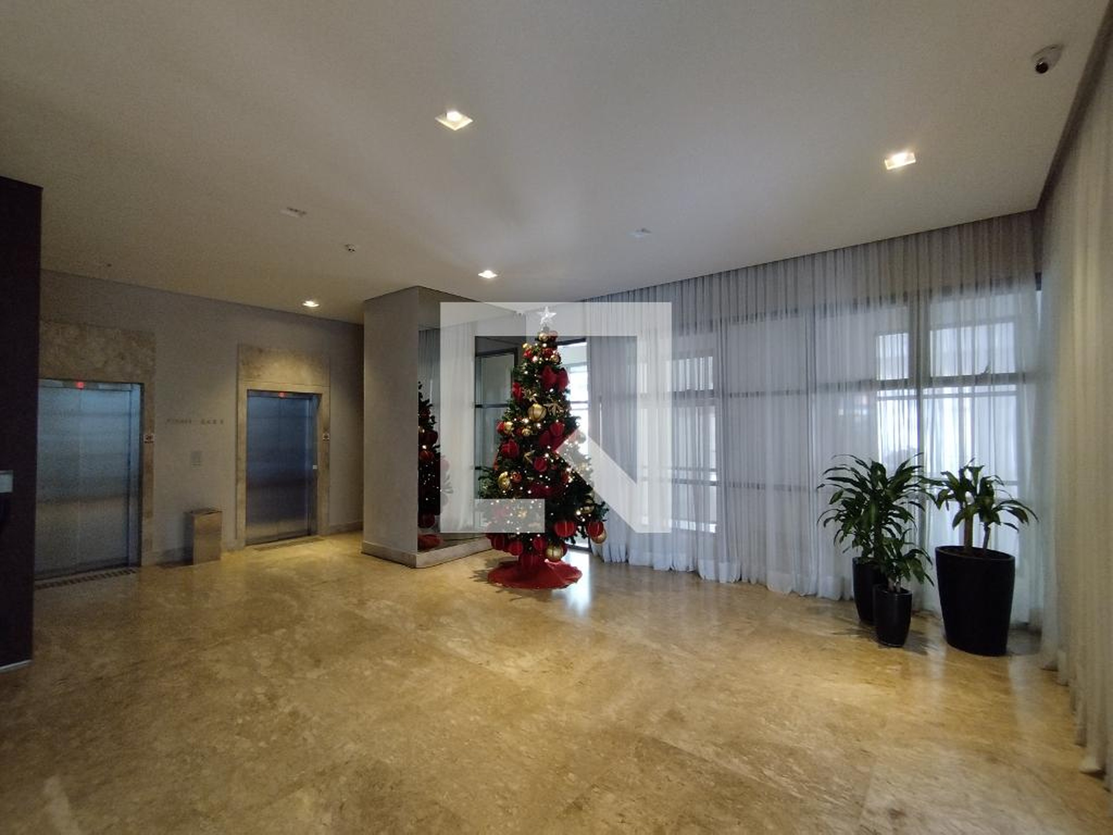 Hall de entrada Condomínio Atmosfera Bosque da Saúde