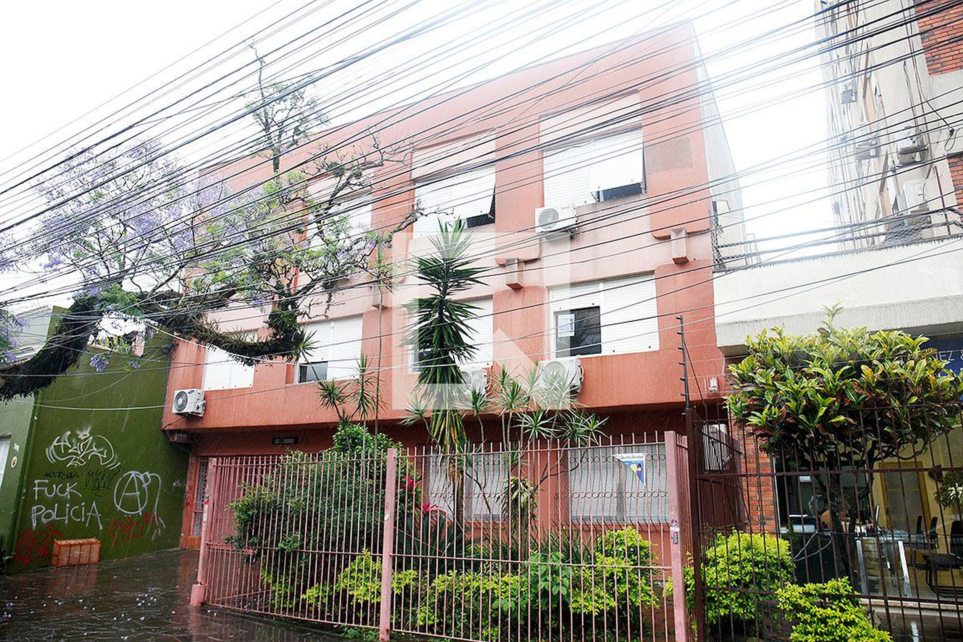 Fachada Condomínio em Rua Joaquim Nabuco, 371