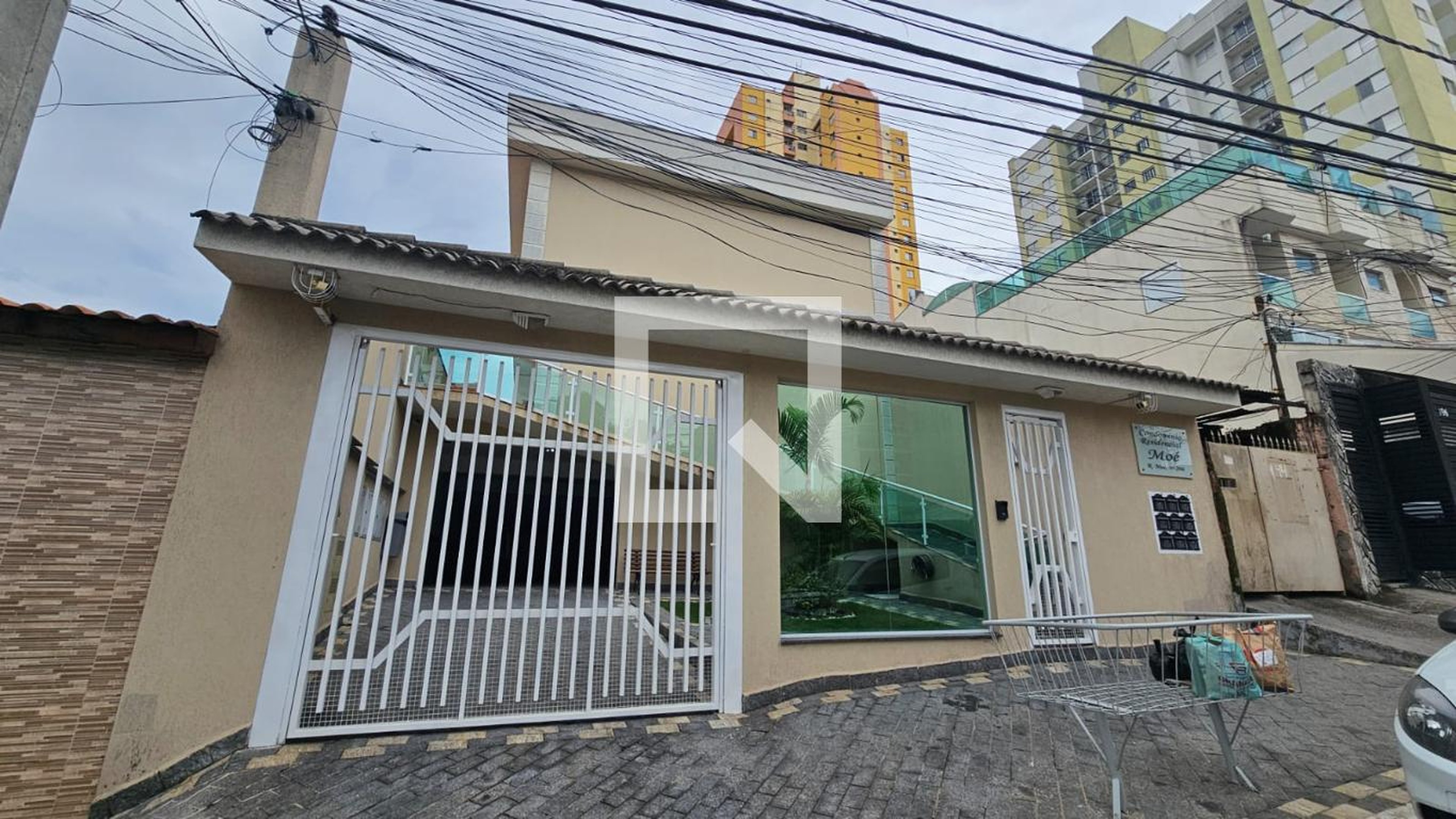 Fachada Condomínio em Rua Moe, 206