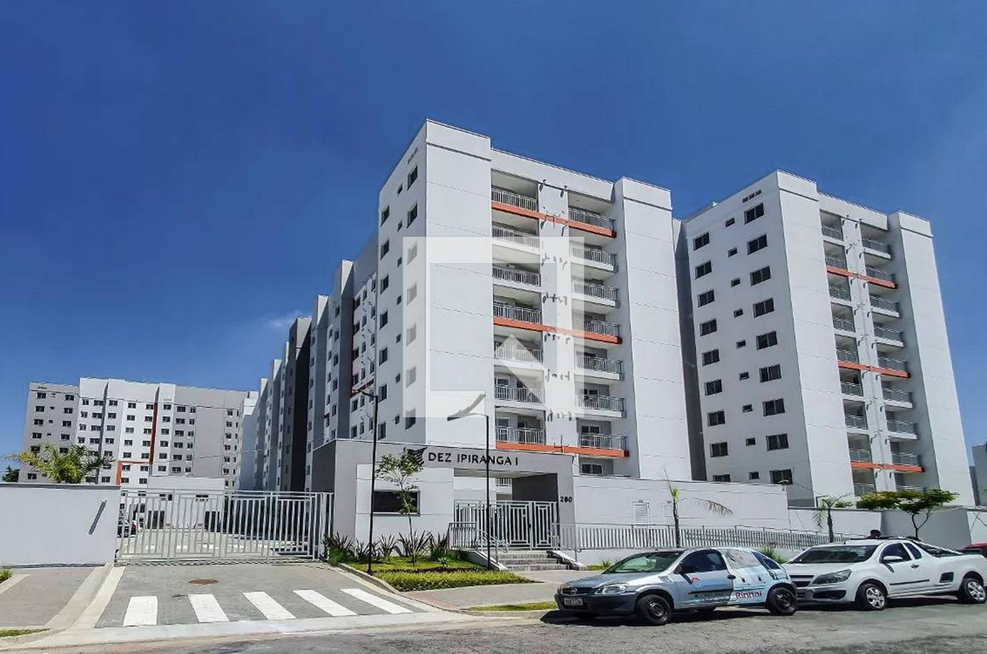 Fachada Condomínio em Rua Álvaro Fragoso, 508