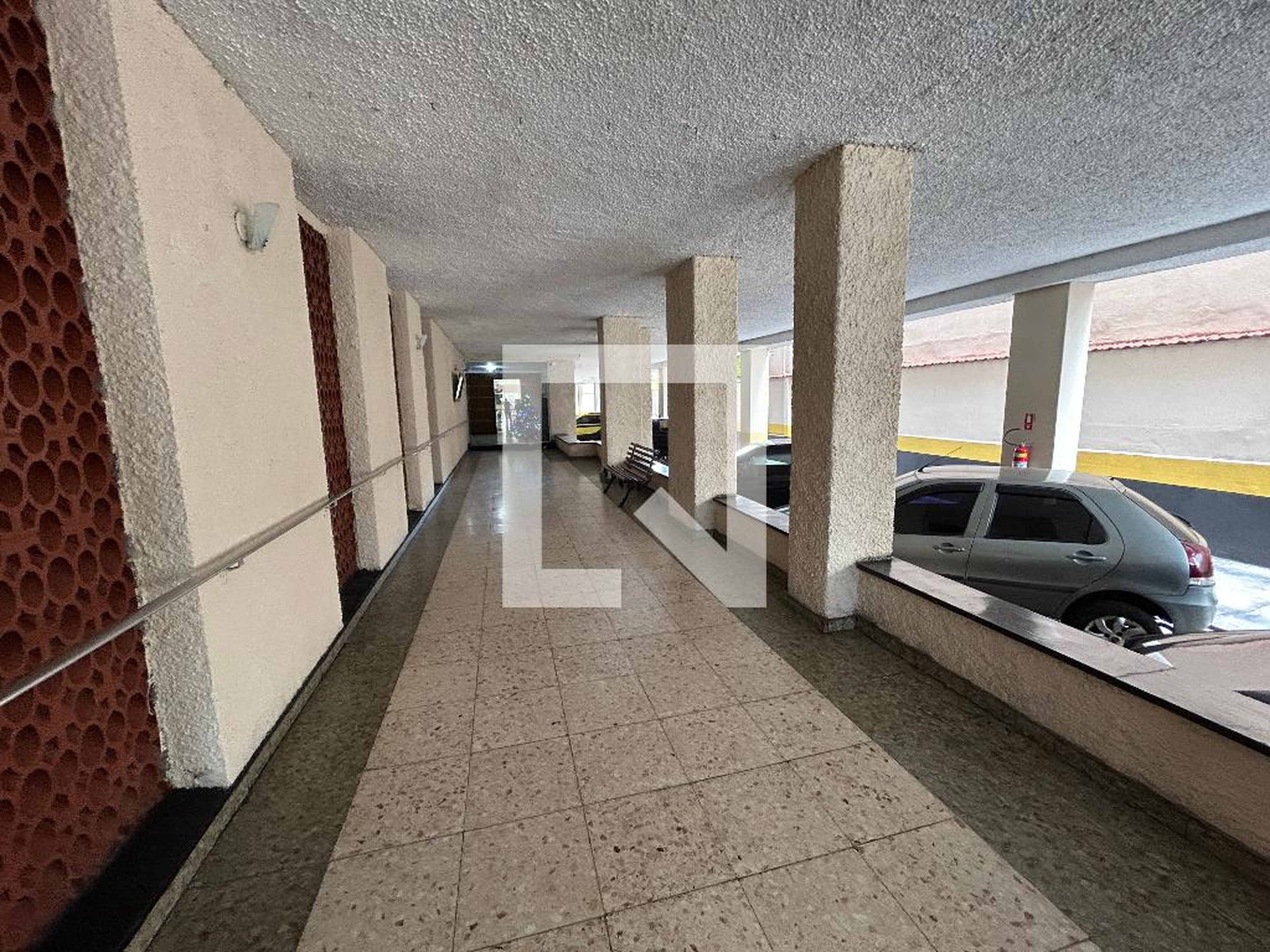 Área comum - Edifício 23 de Abril