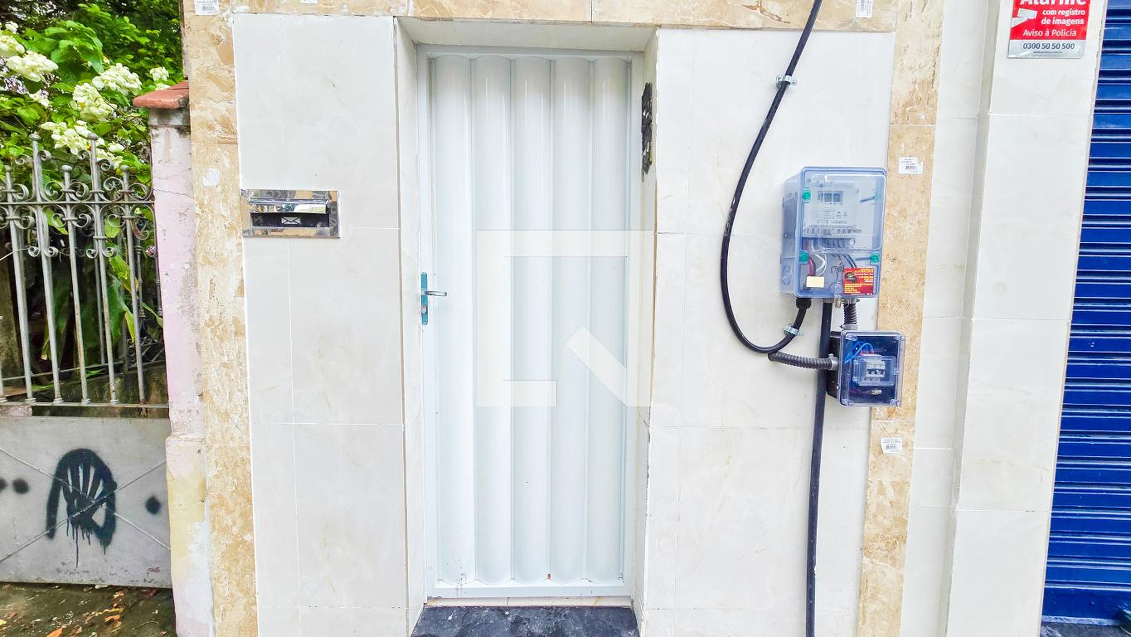 Fachada Condomínio em Rua Bernardino de Campos, 111