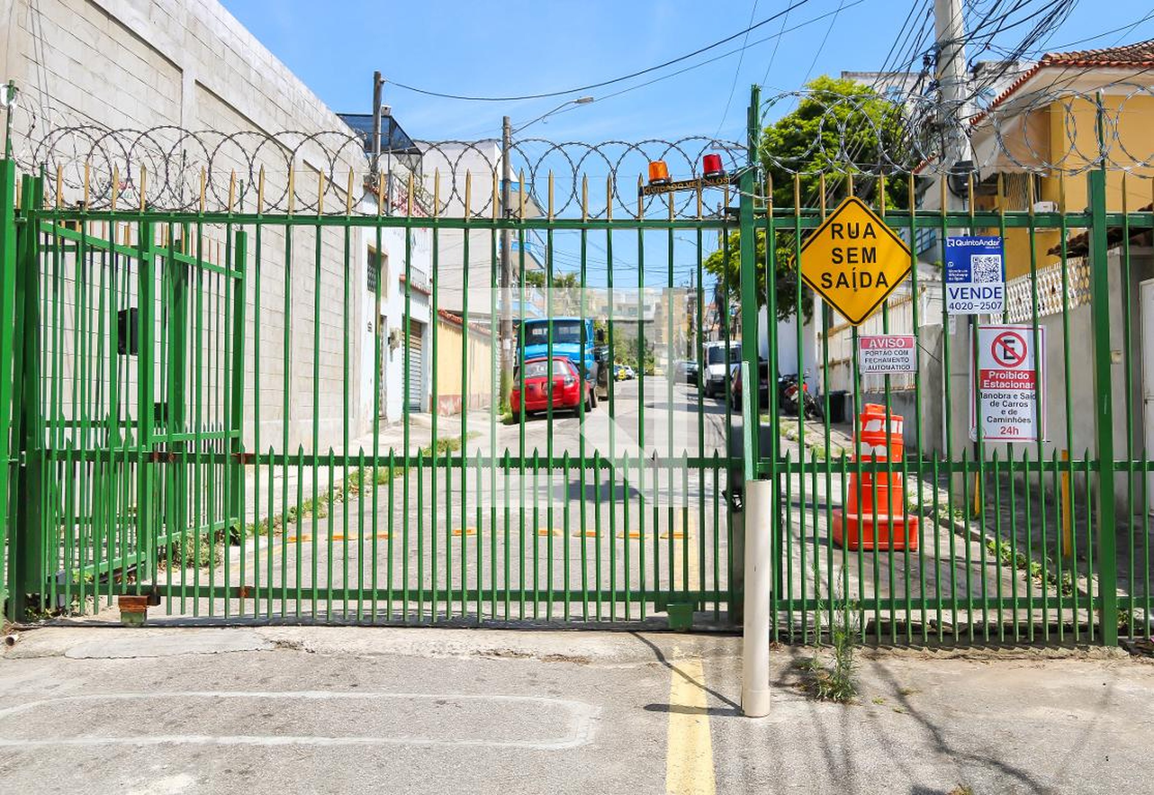 Fachada Condomínio em Rua do Arvoredo, 130