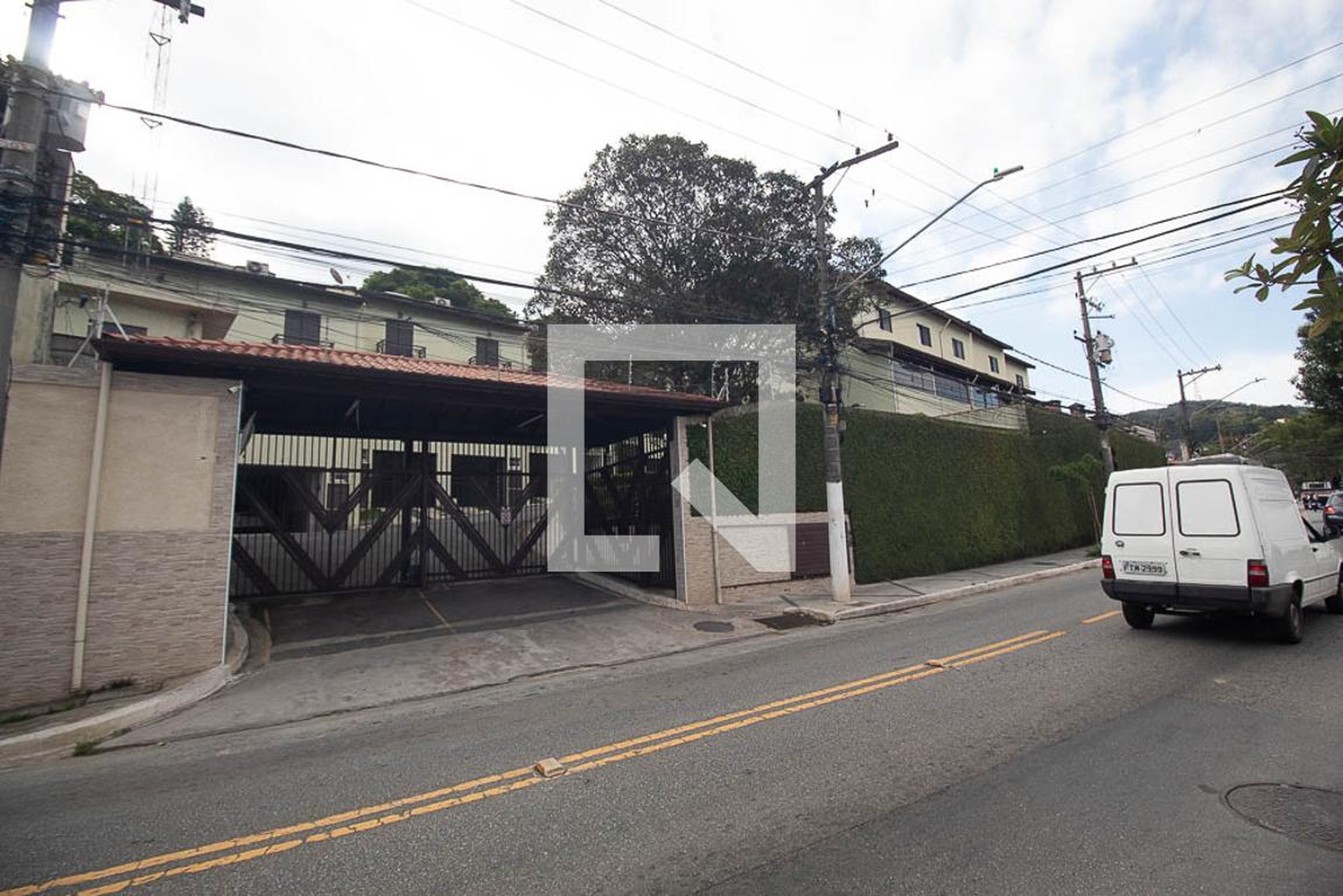 Fachada Condomínio em Avenida Senador José Ermírio de Moraes, 329