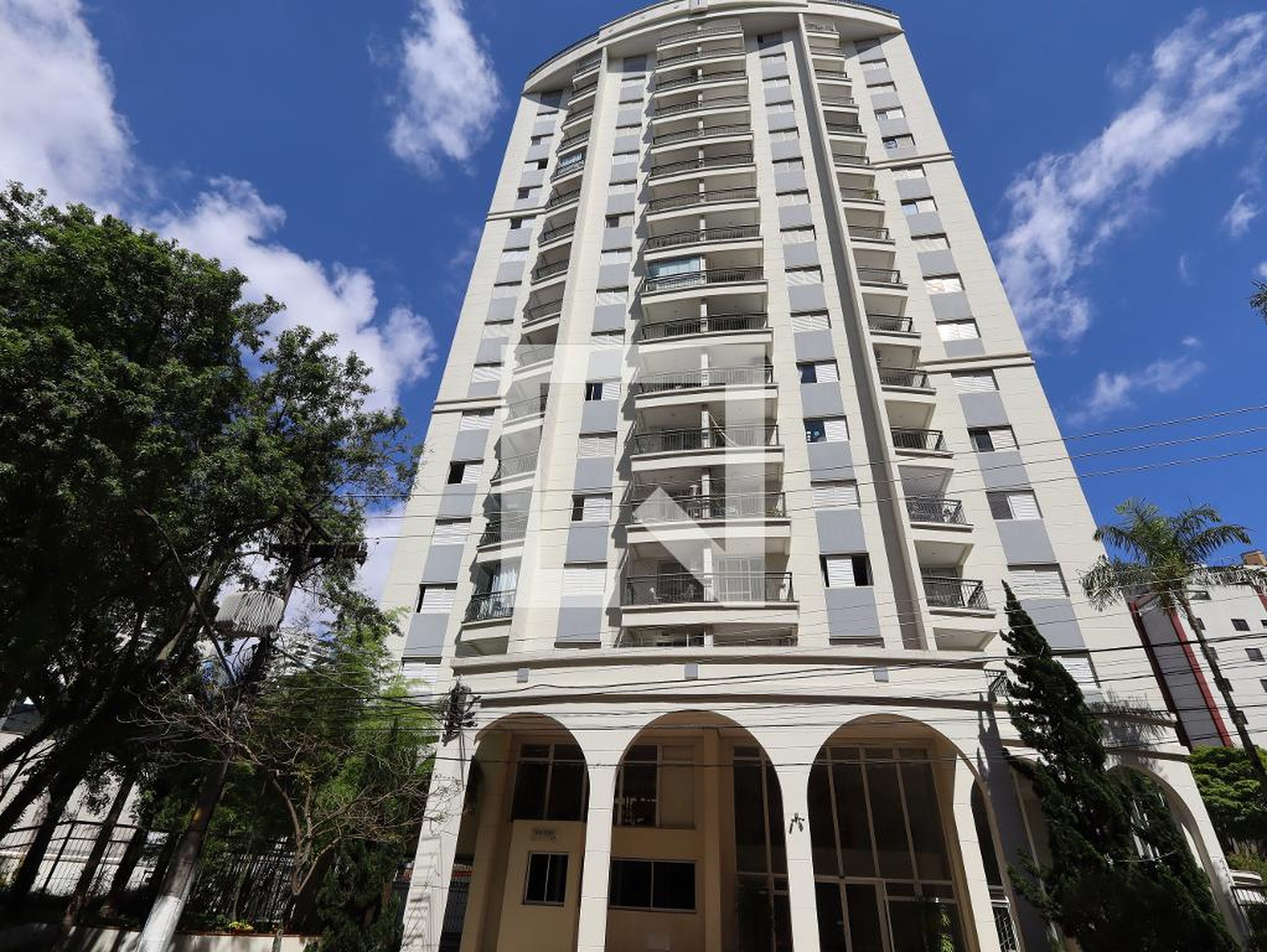 Fachada Condomínio You First Studio Home