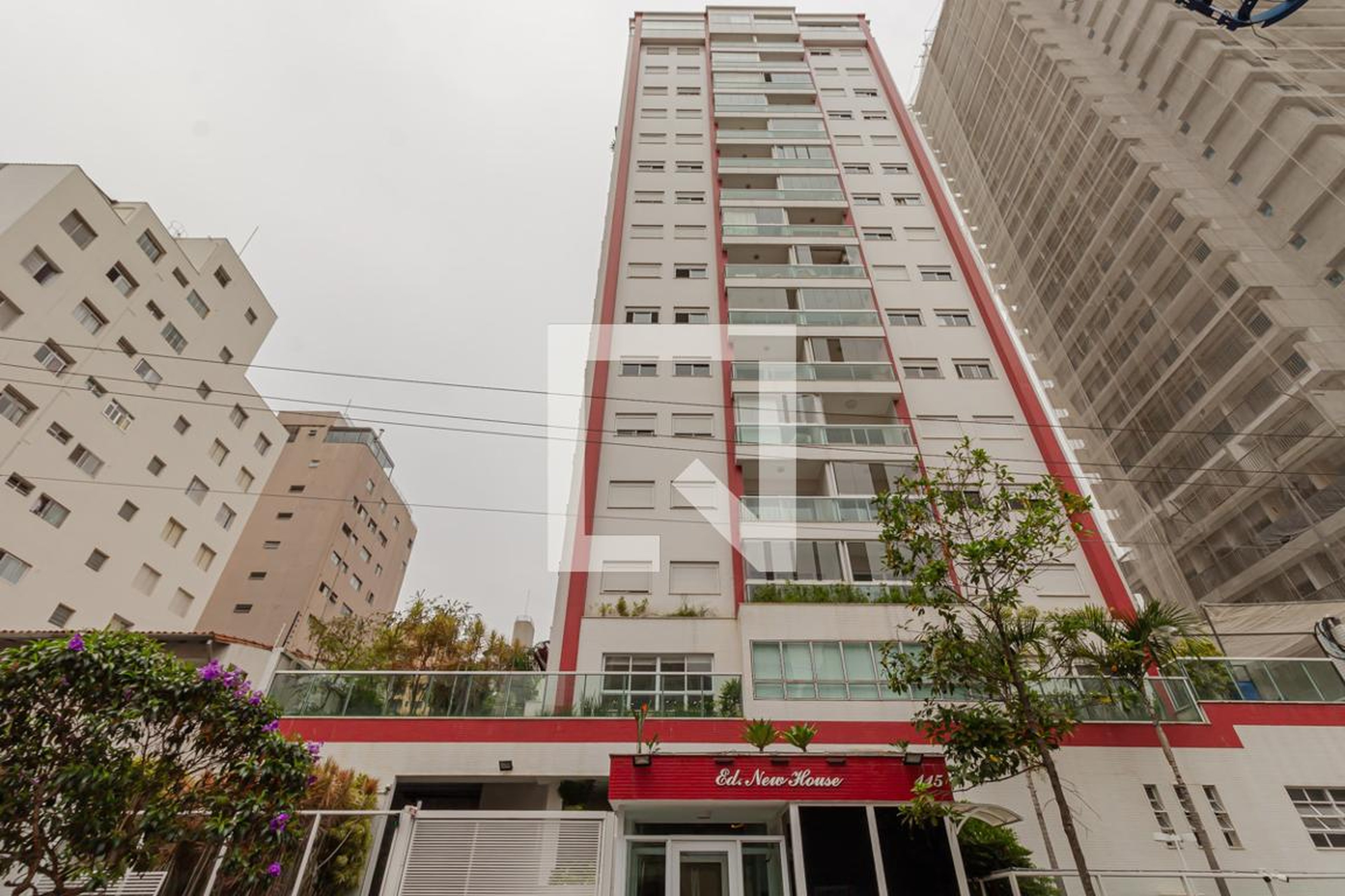 Fachada Condomínio New House Vila Olimpia