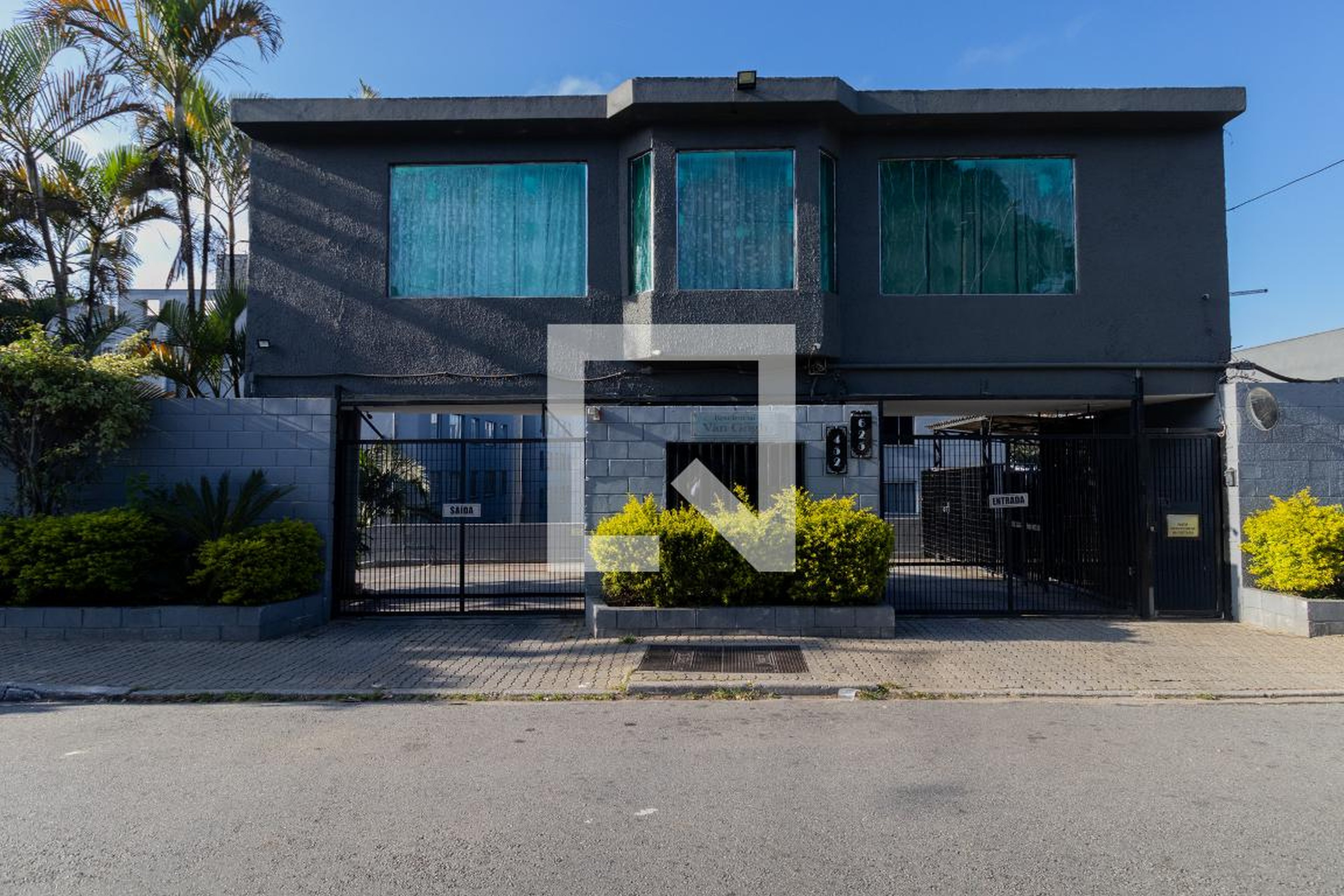 Fachada Residencial Van Gogh