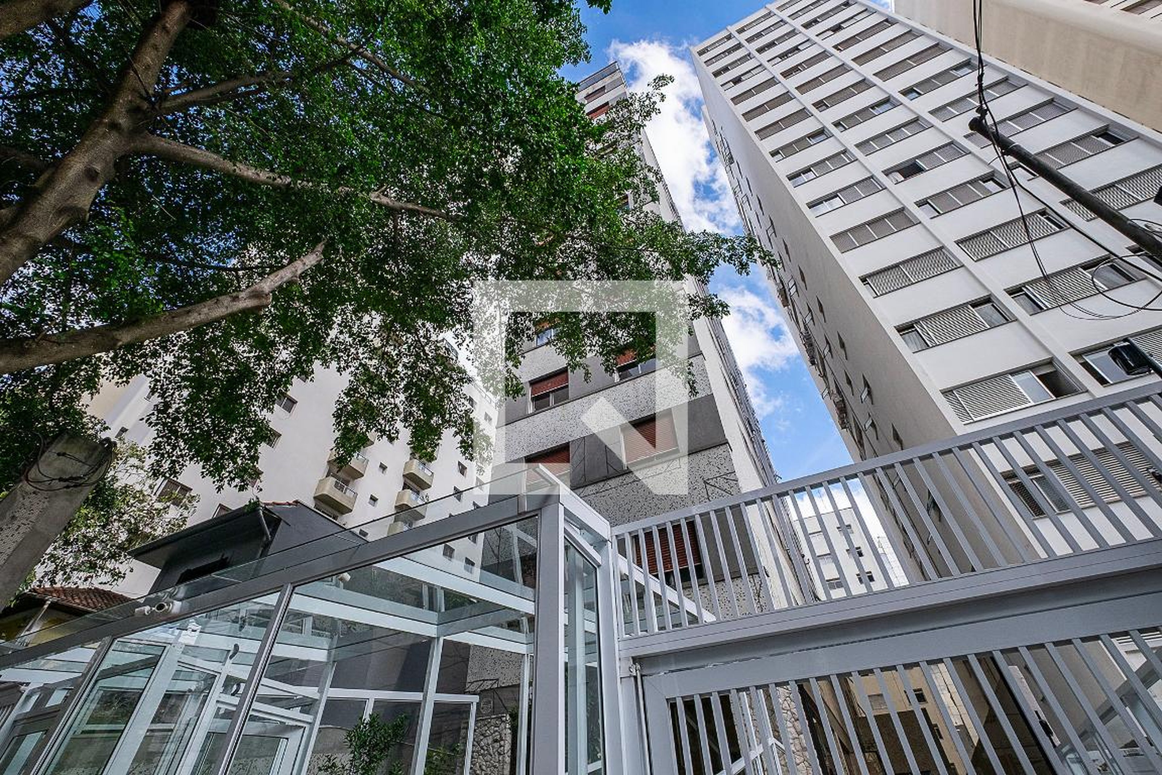 Fachada Condomínio Martha Helena