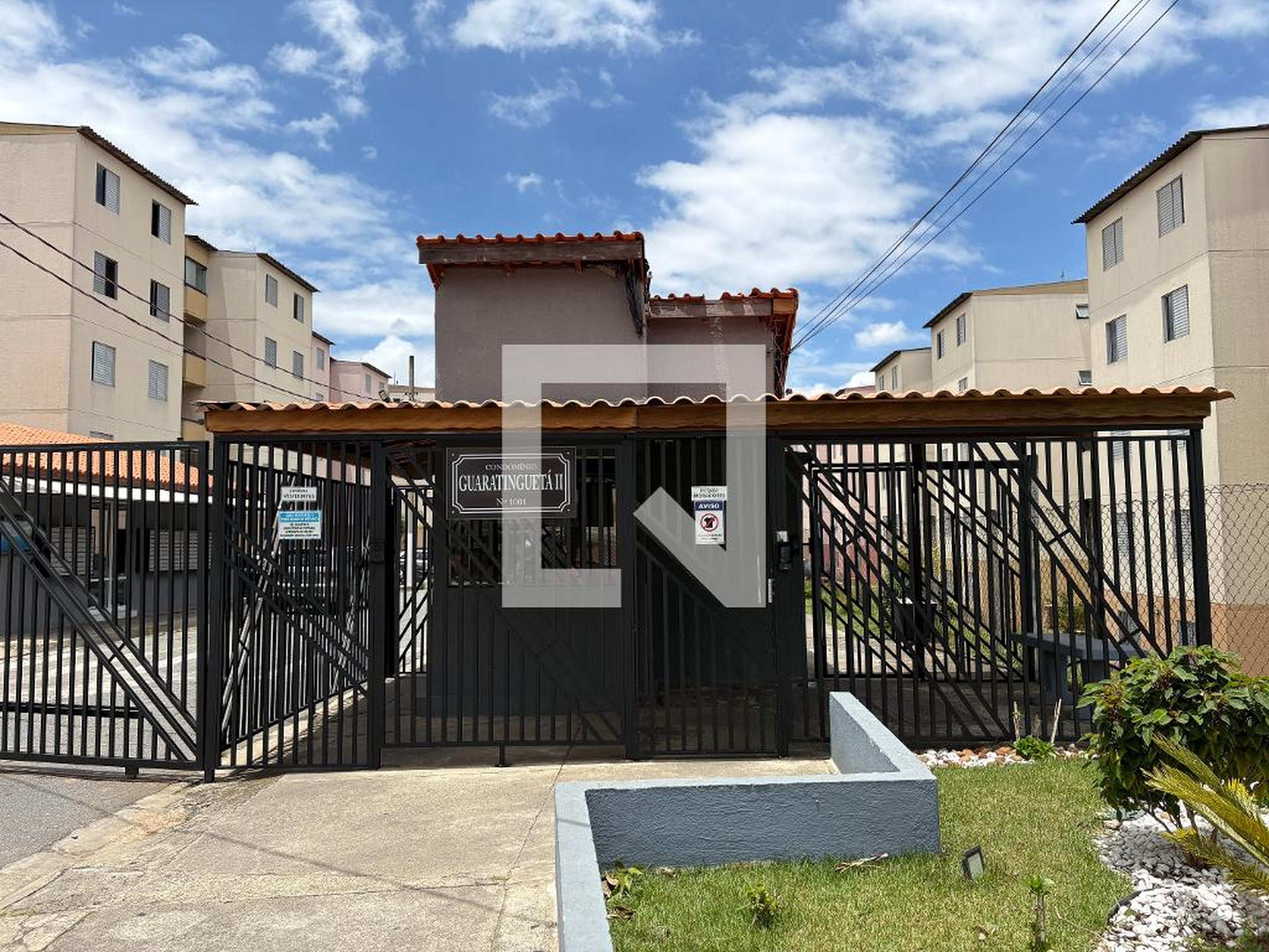 Fachada Condomínio Guaratinguetá II