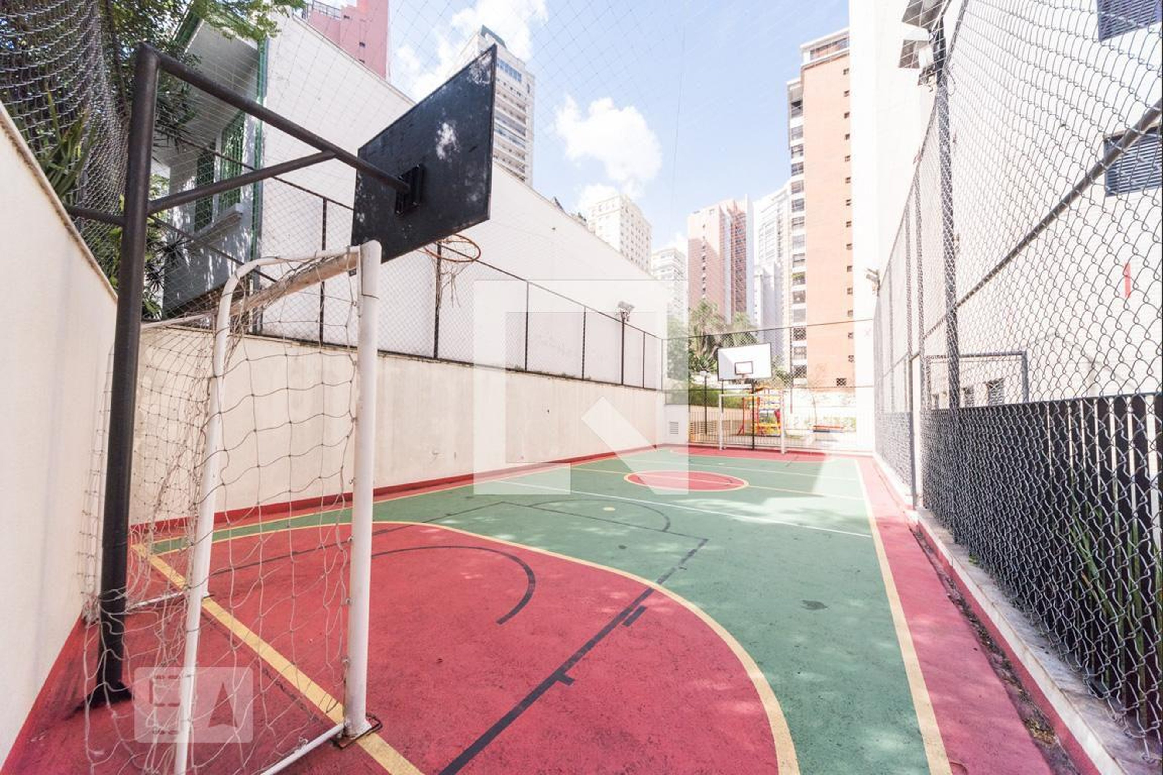 Quadra - Green Garden