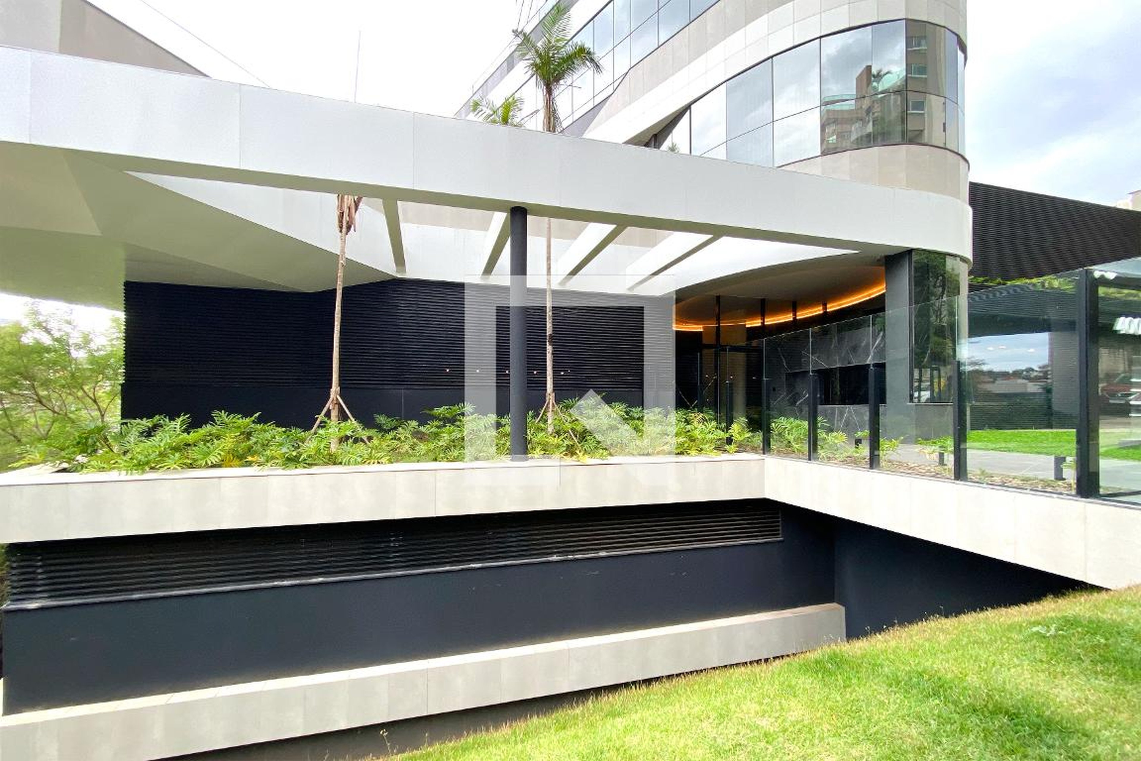 Fachada Edifício Miró  Arte e Simetria