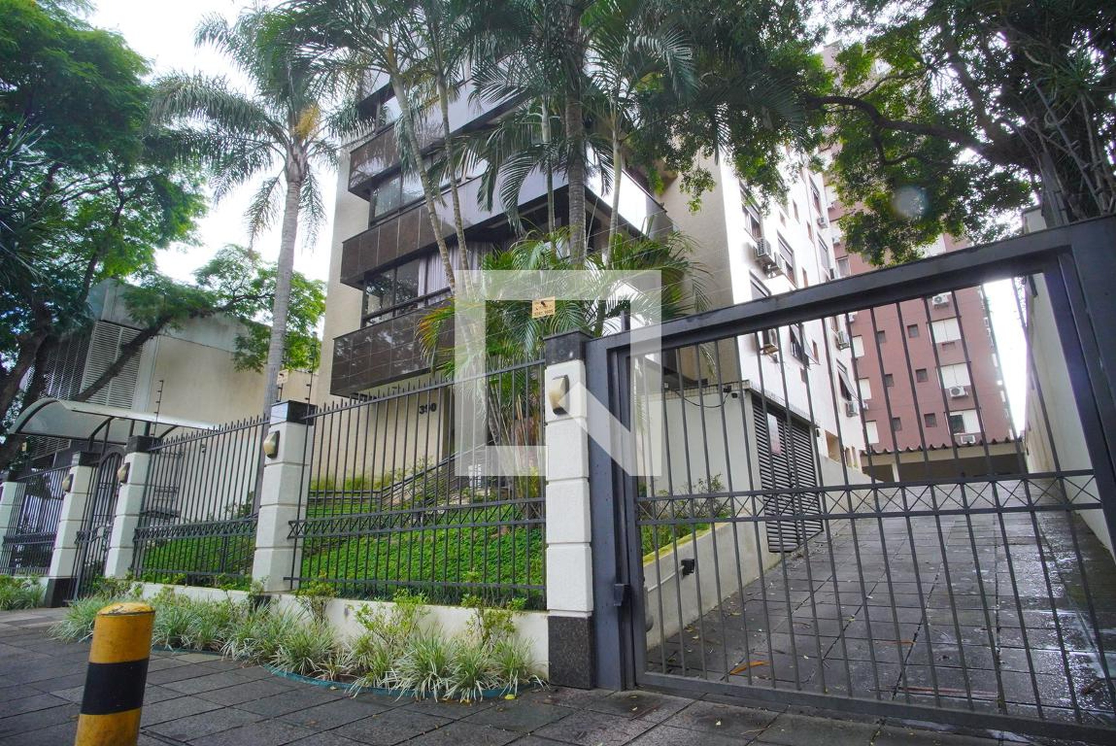 Fachada Edifício Saint Michel