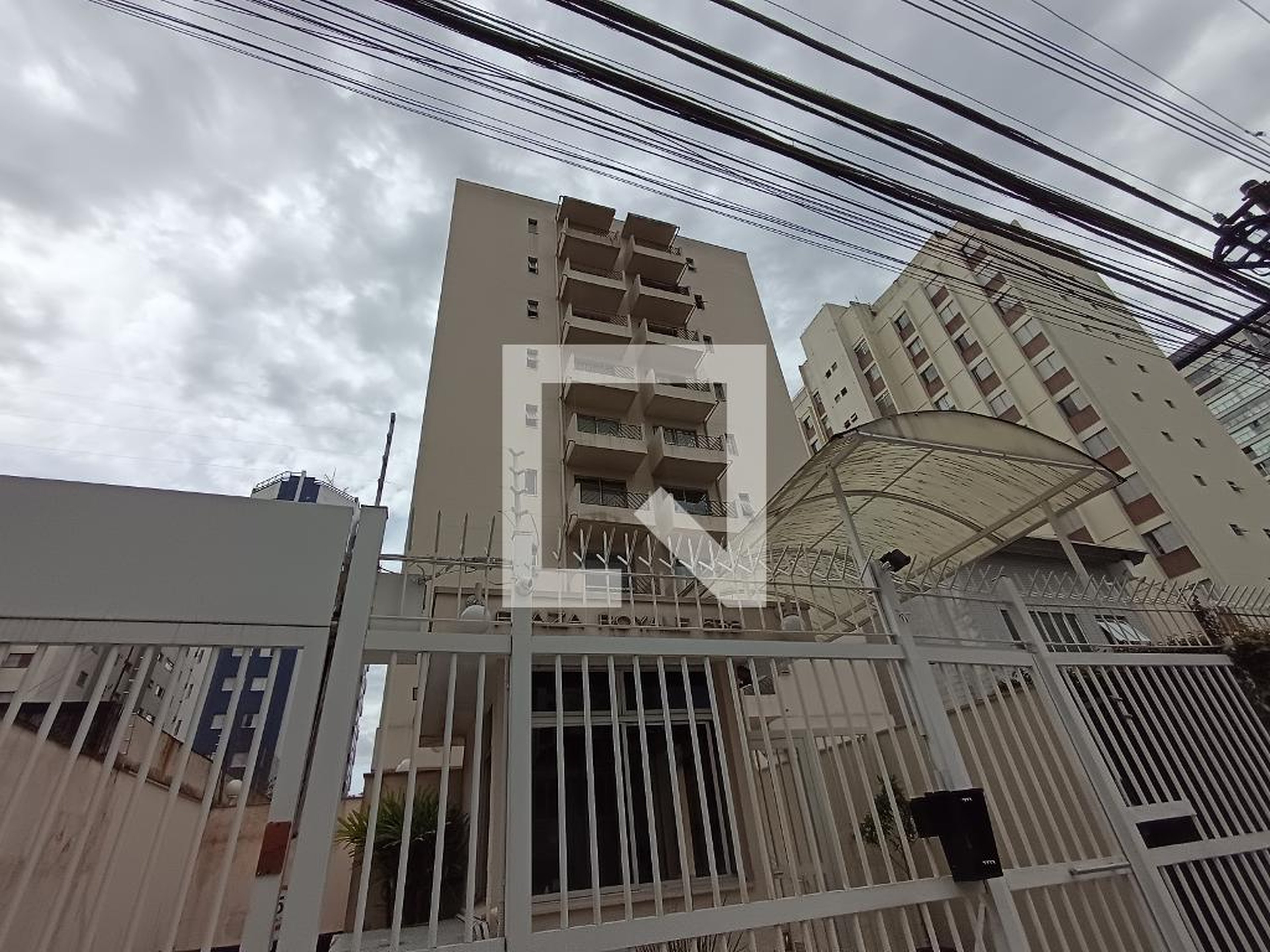 Fachada Edifício Plaza Royale