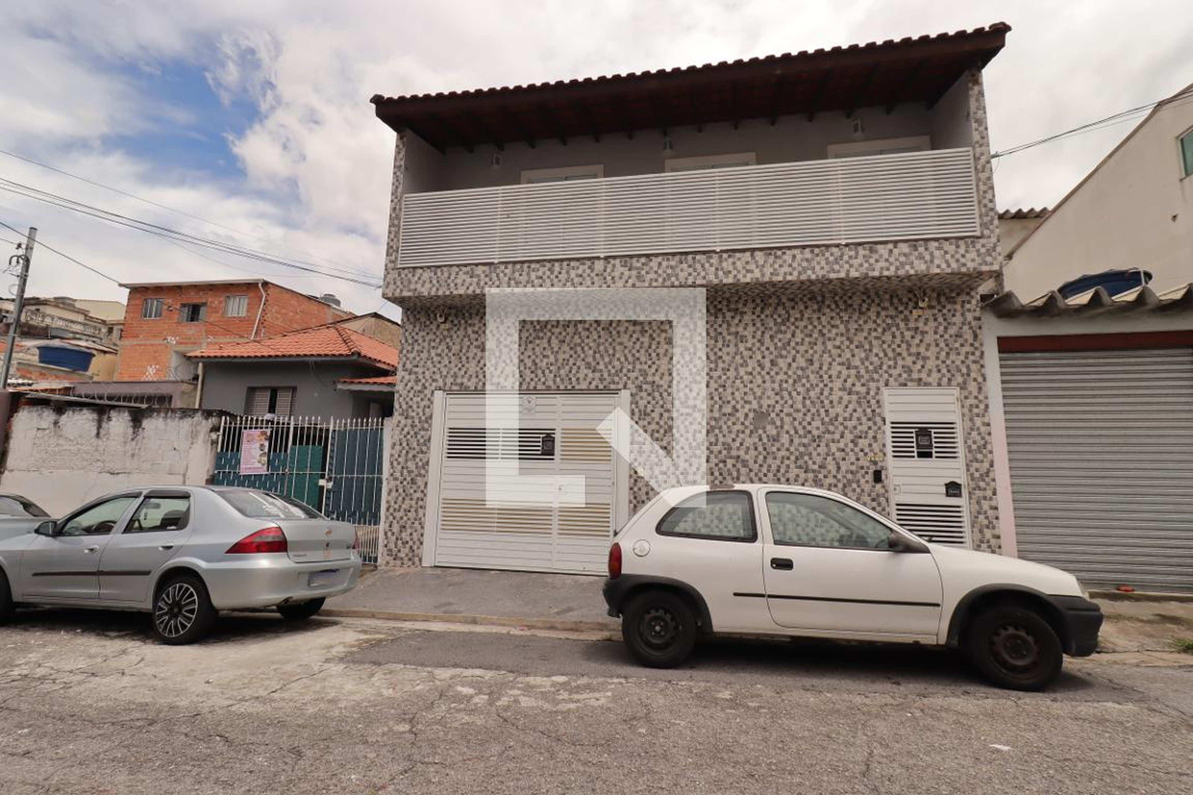 Fachada Condomínio em Rua Joaquim Serra, 48