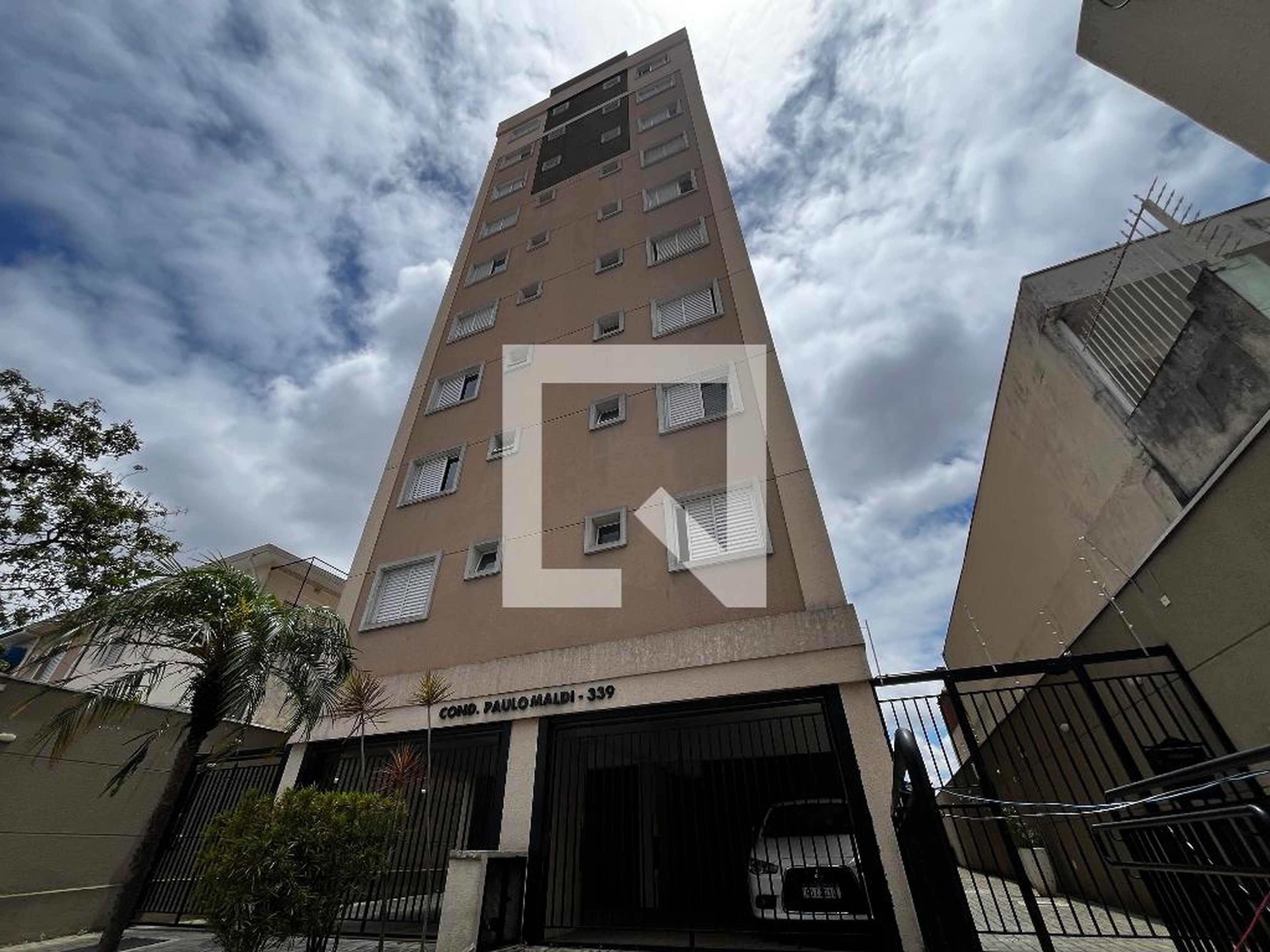 Fachada Condomínio Paulo Maudi
