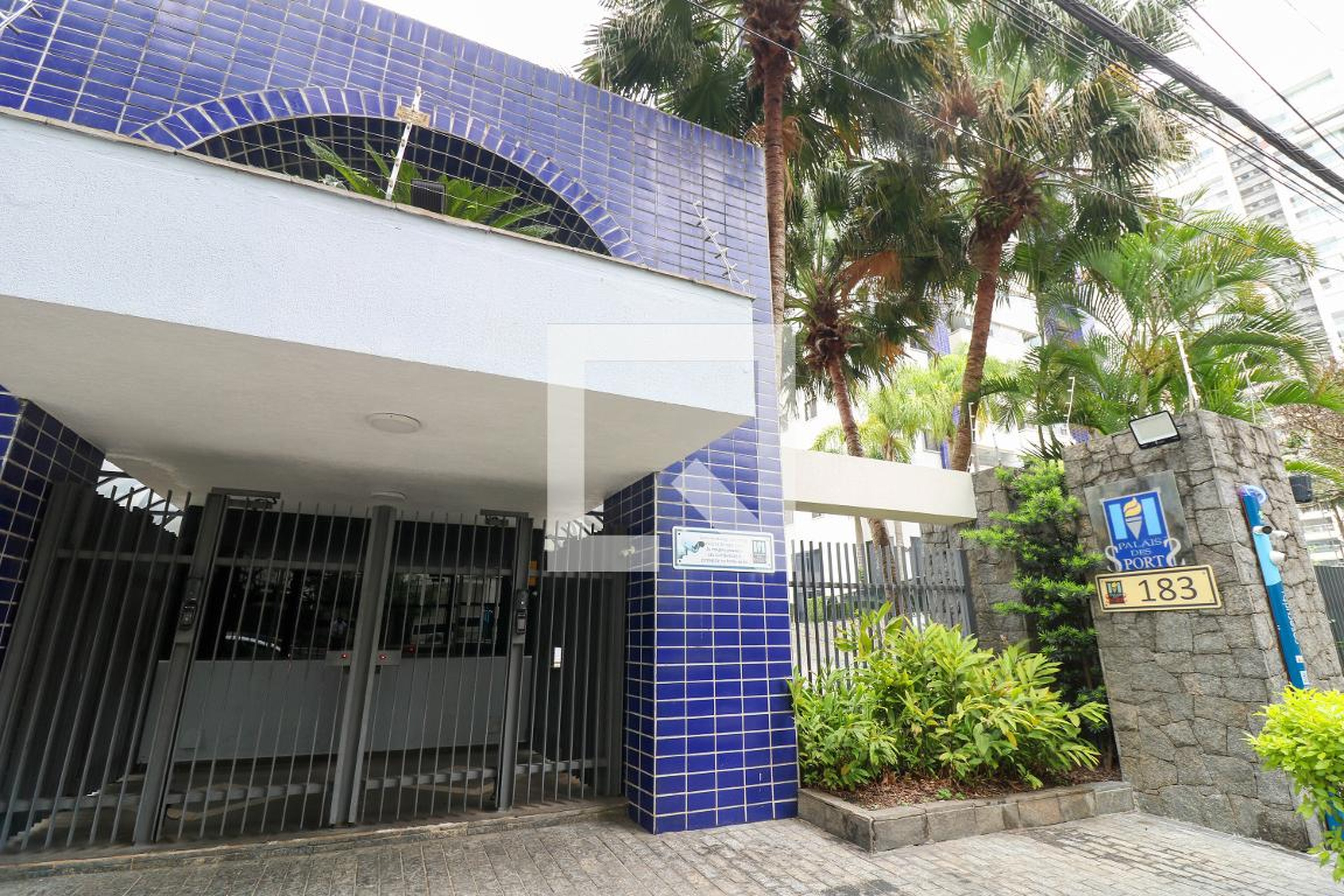 Fachada Condomínio Palais DES Sports