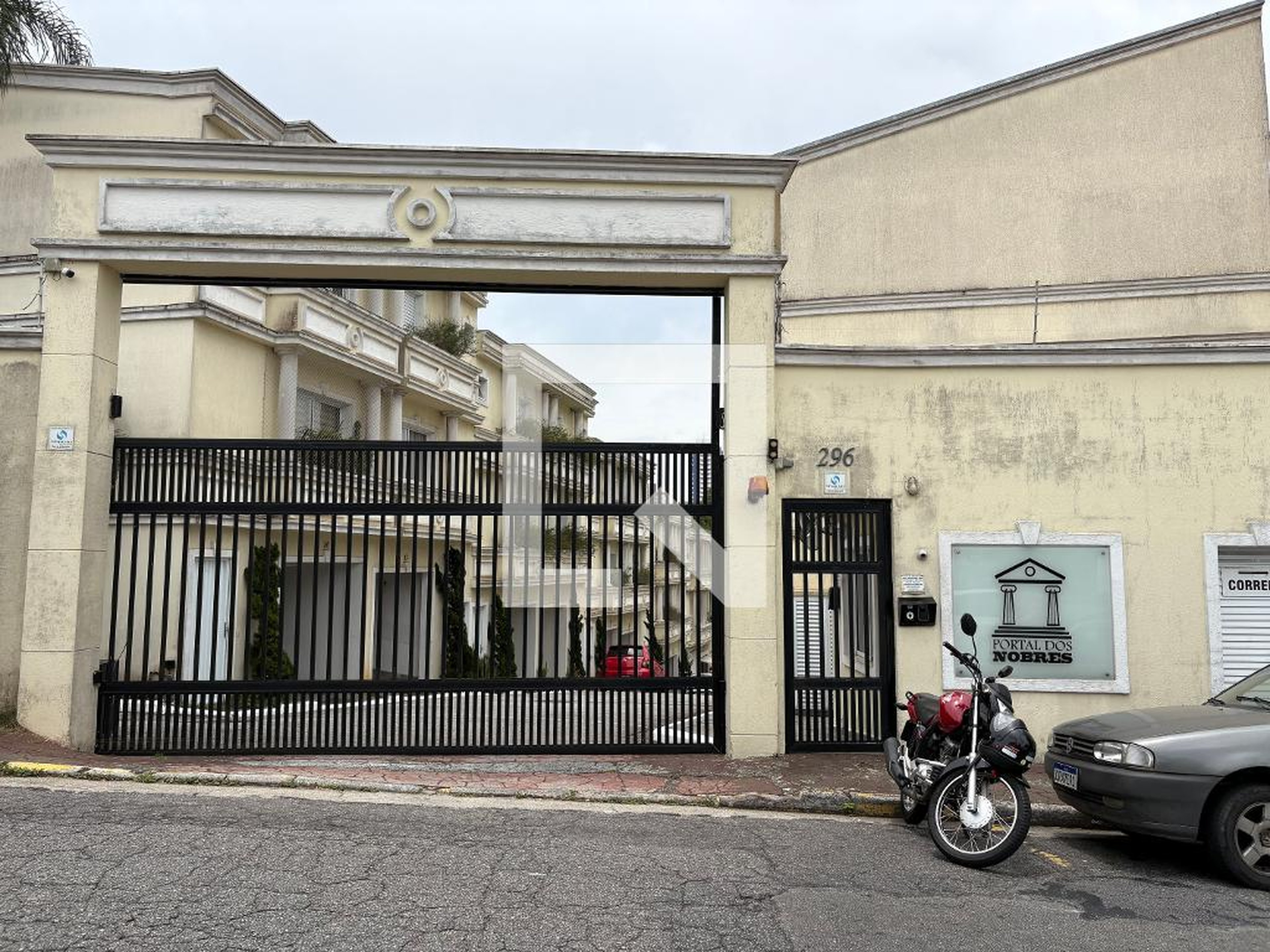 Fachada Condomínio Portal dos Nobres
