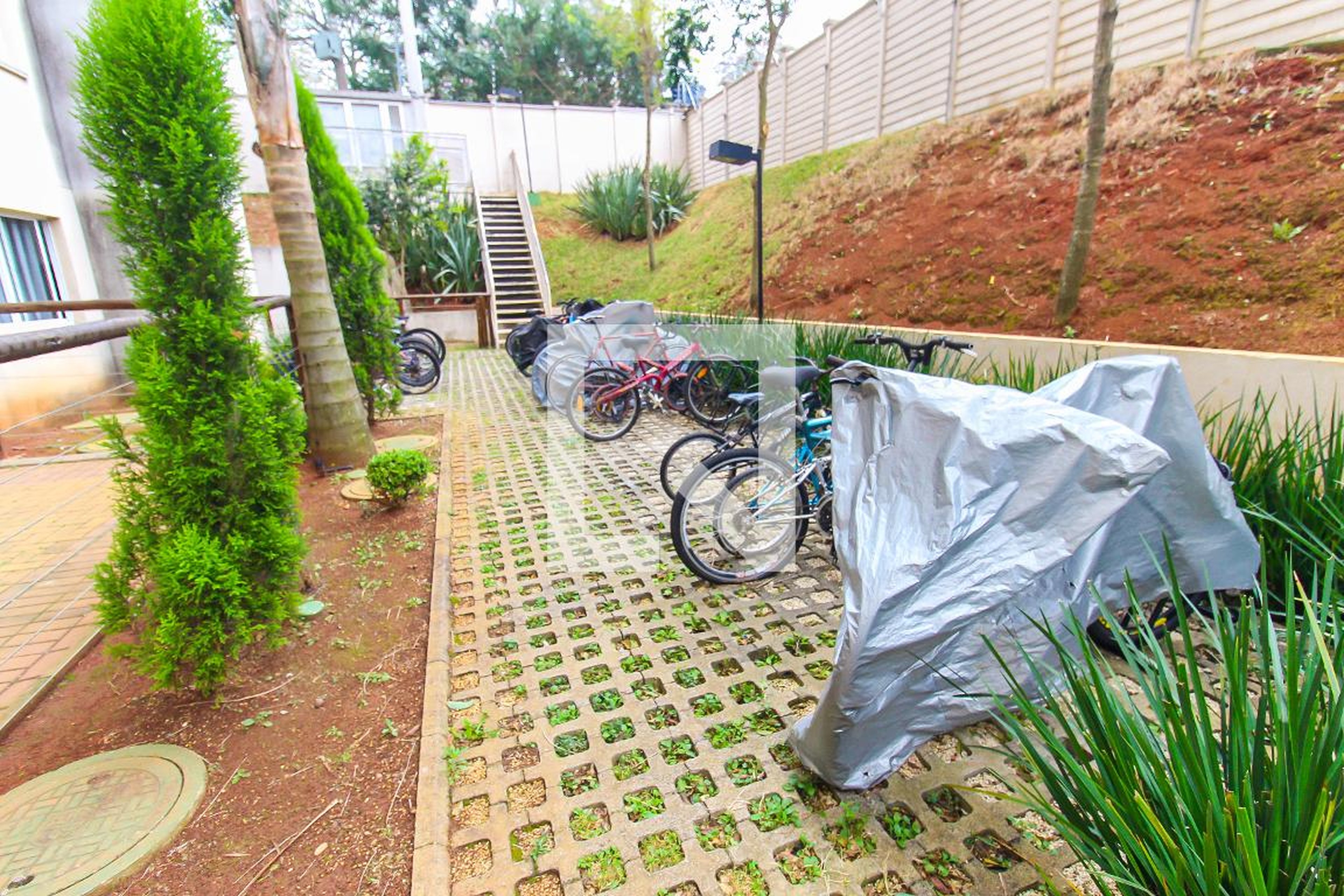 Bicicletario - Plano &Estação Itaquera