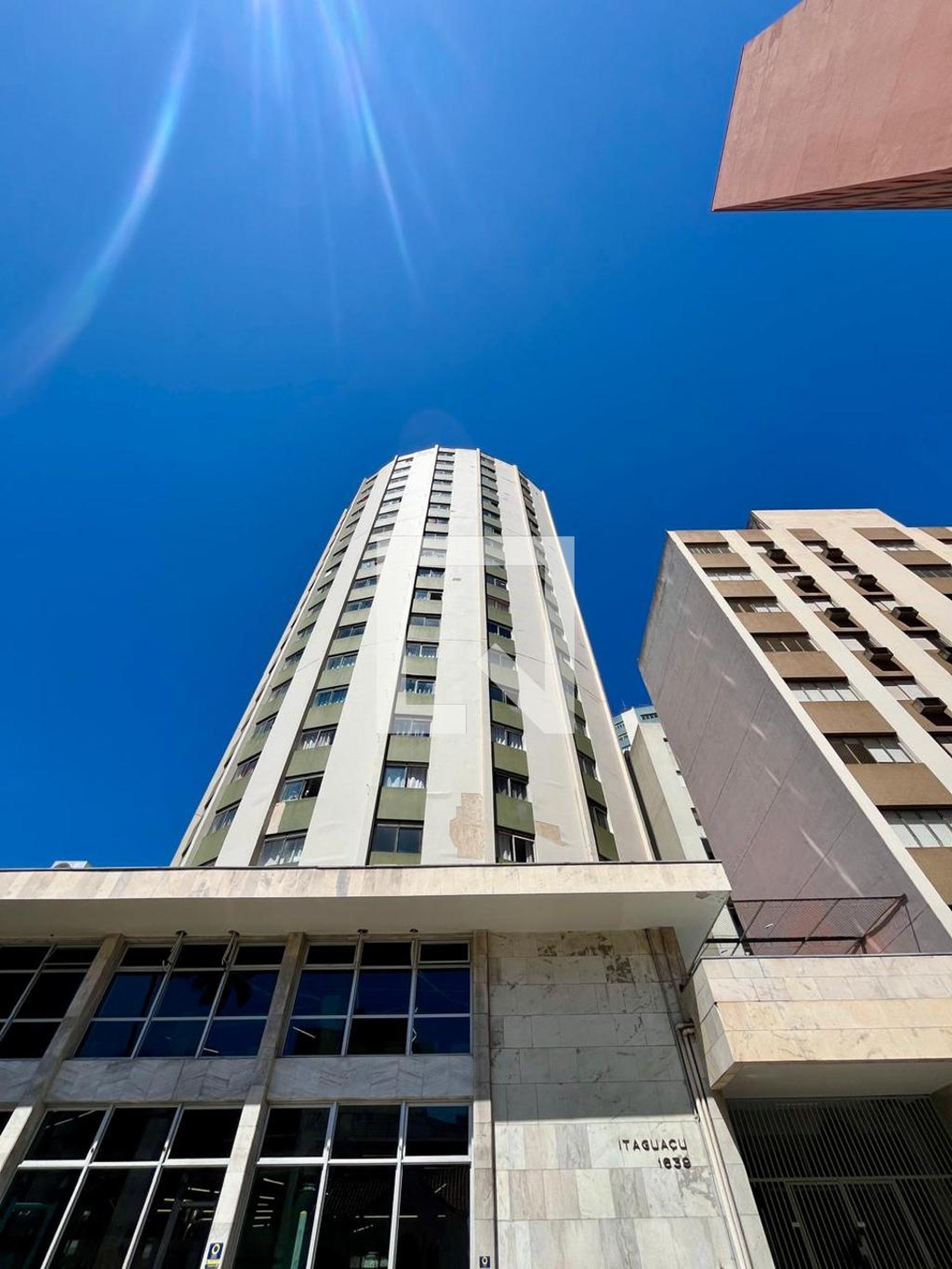 Fachada do Prédio Condomínio Itaguaçu