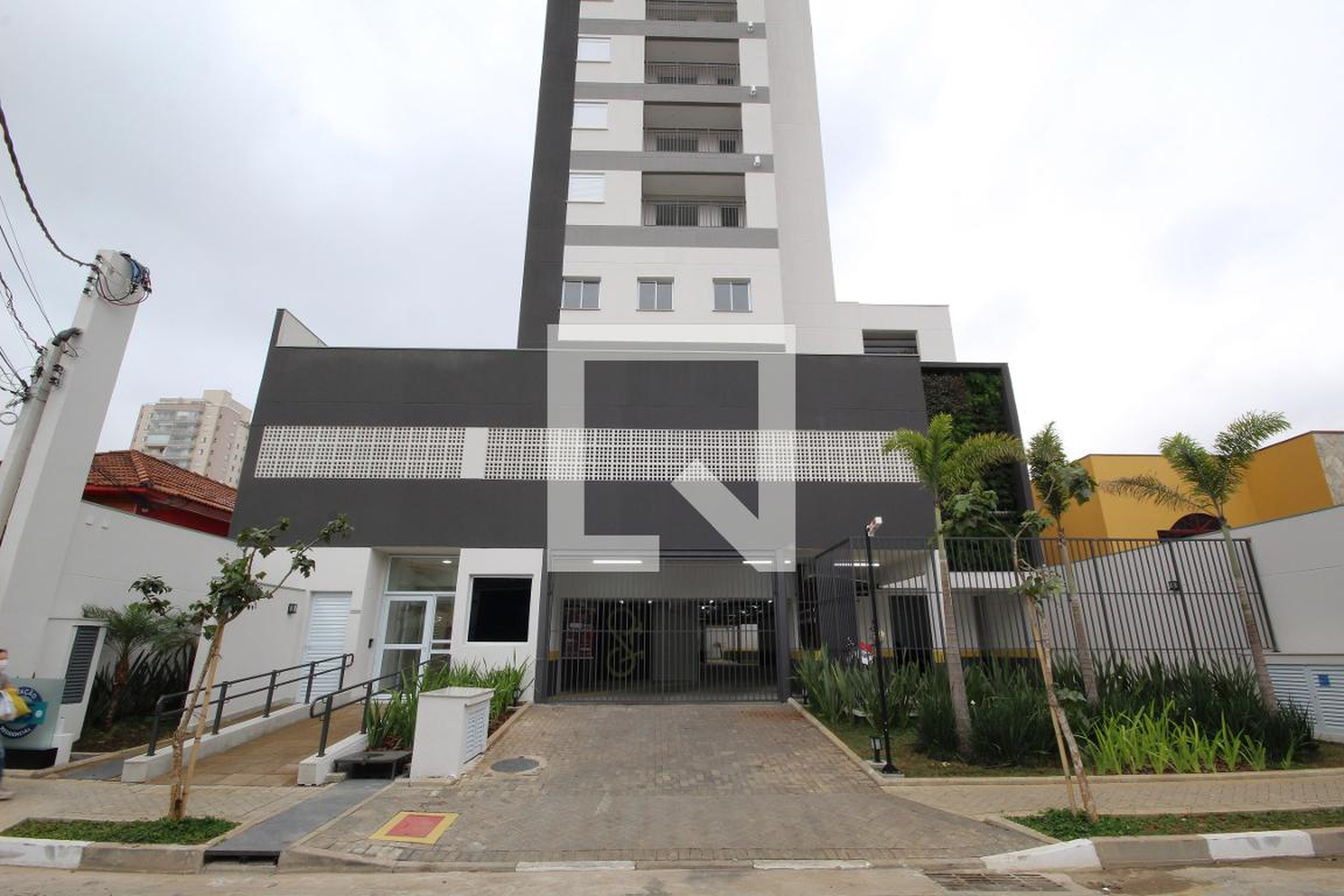 Fachada Condomínio Estação 235