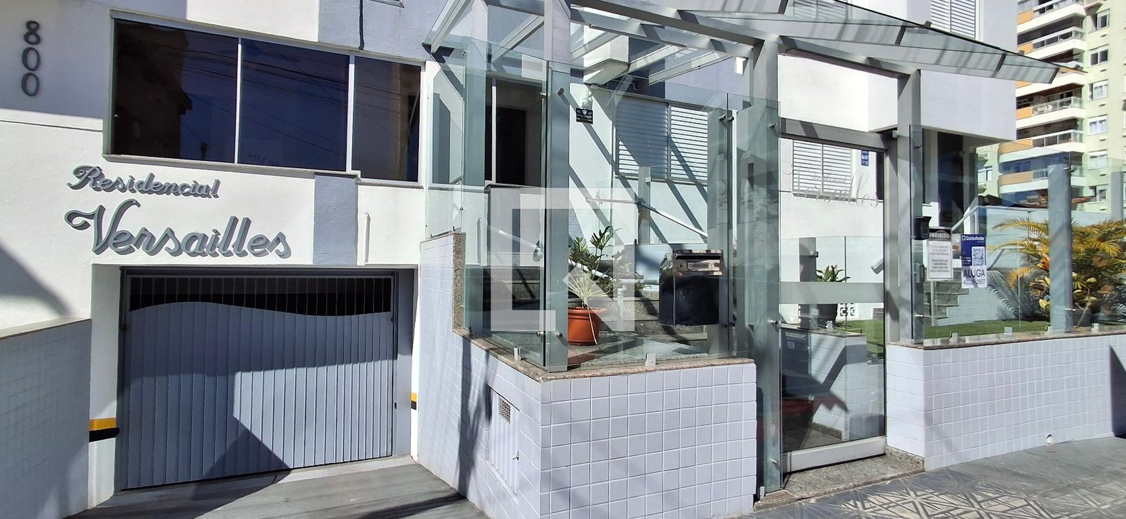 Fachada Residencial Versailles