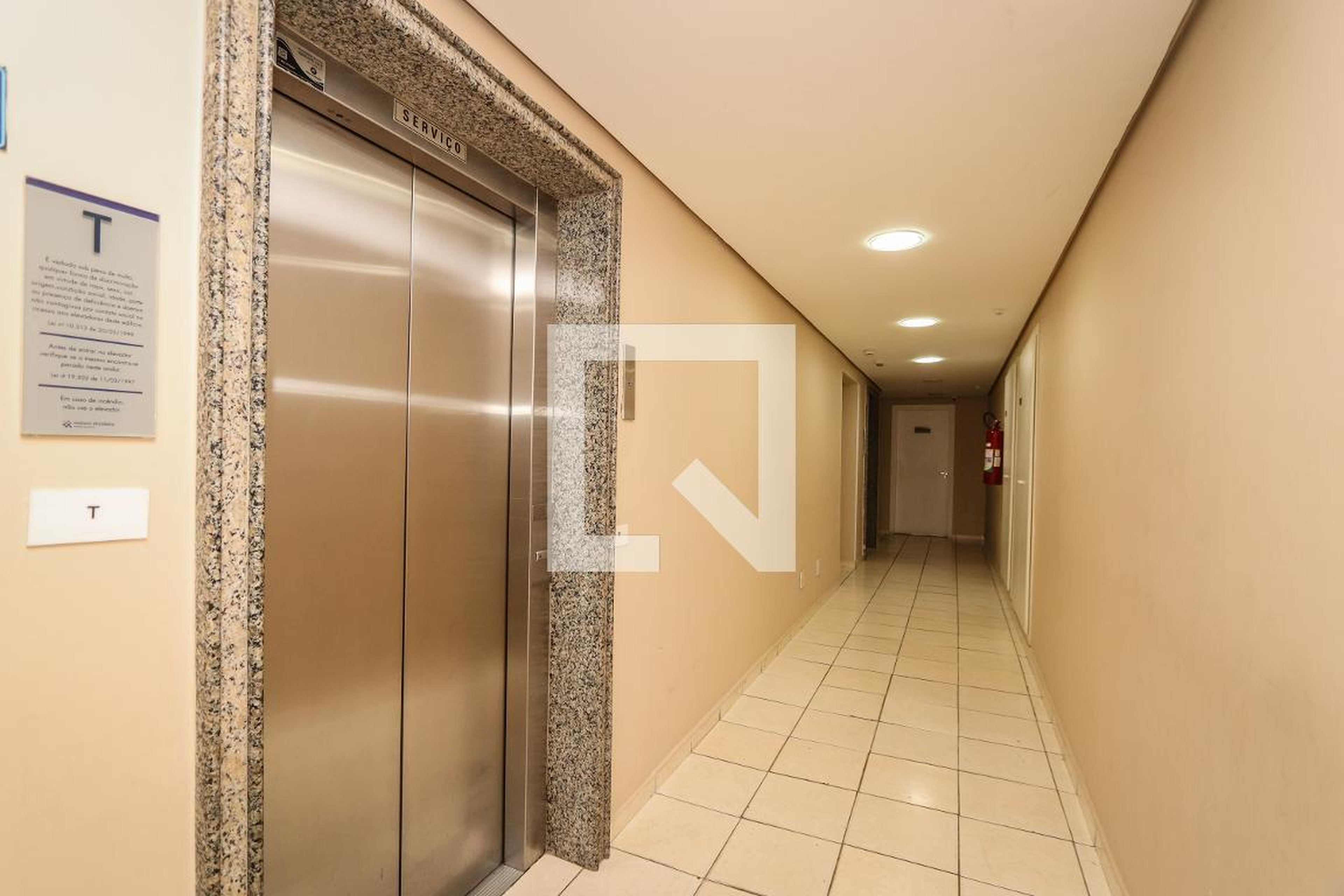 Elevador - Maison Elizabeta