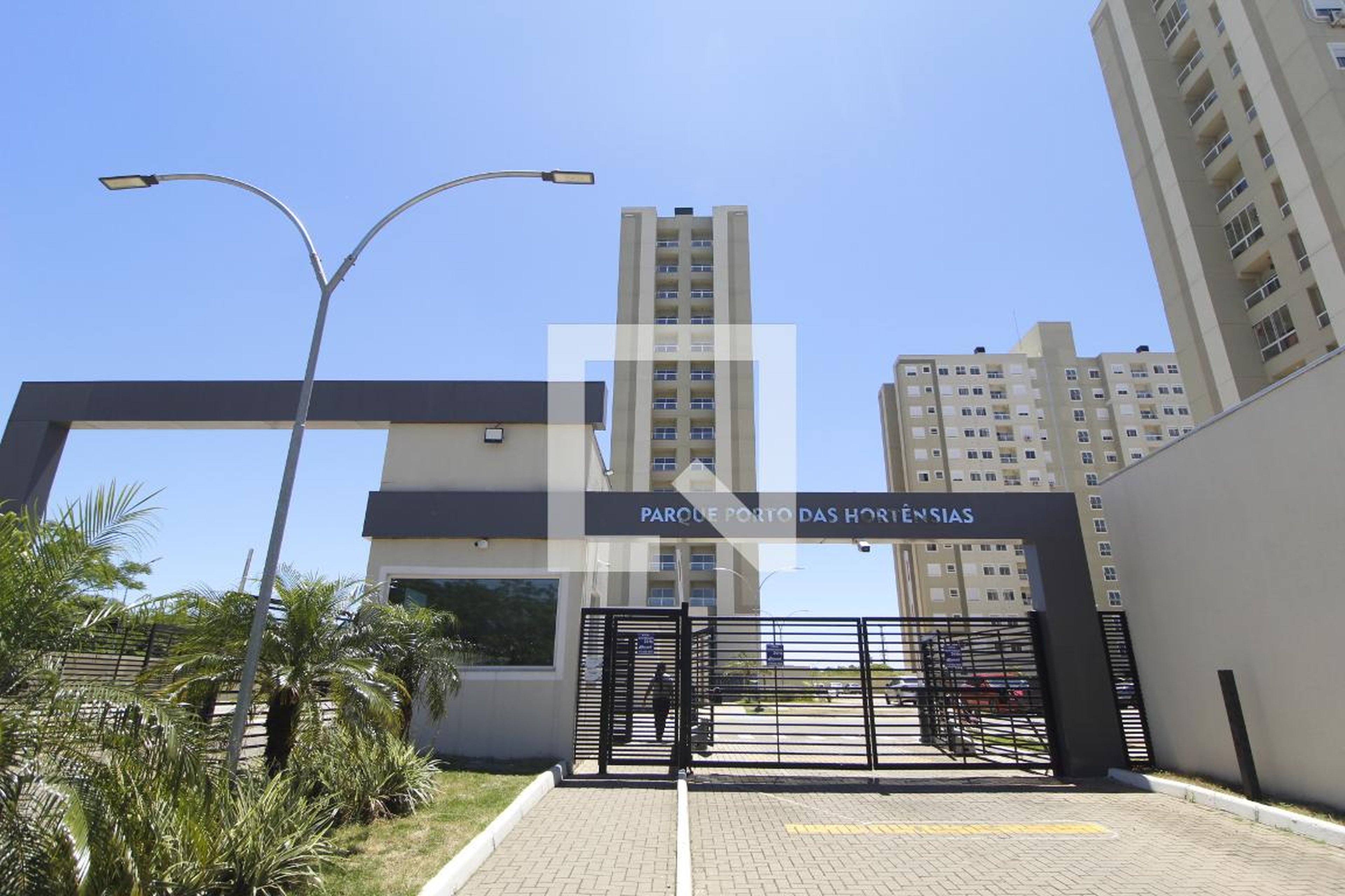 Fachada Condomínio Porto Hortênsias  MRV