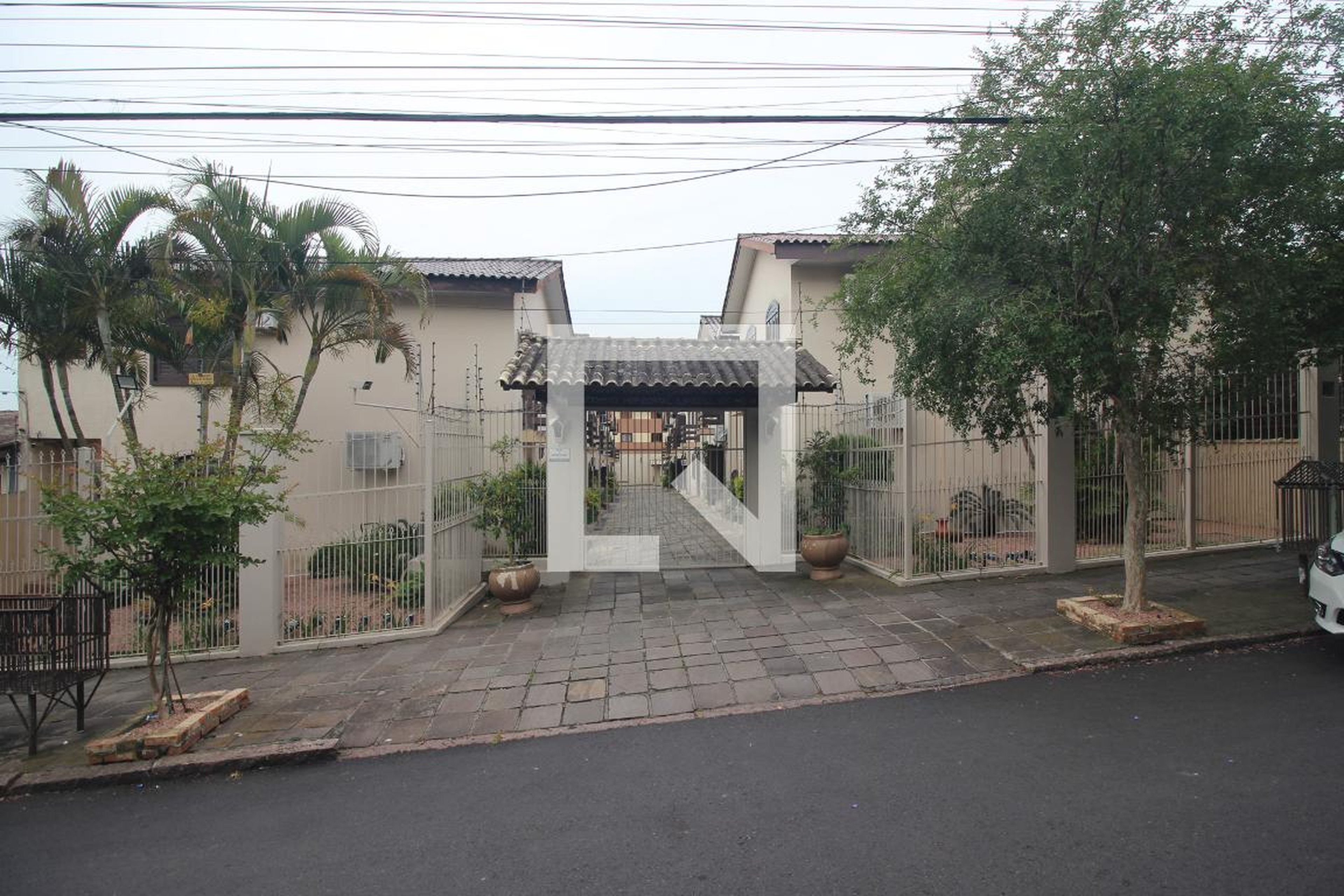 Fachada do condomínio Condomínio em Rua Landel de Moura, 1552