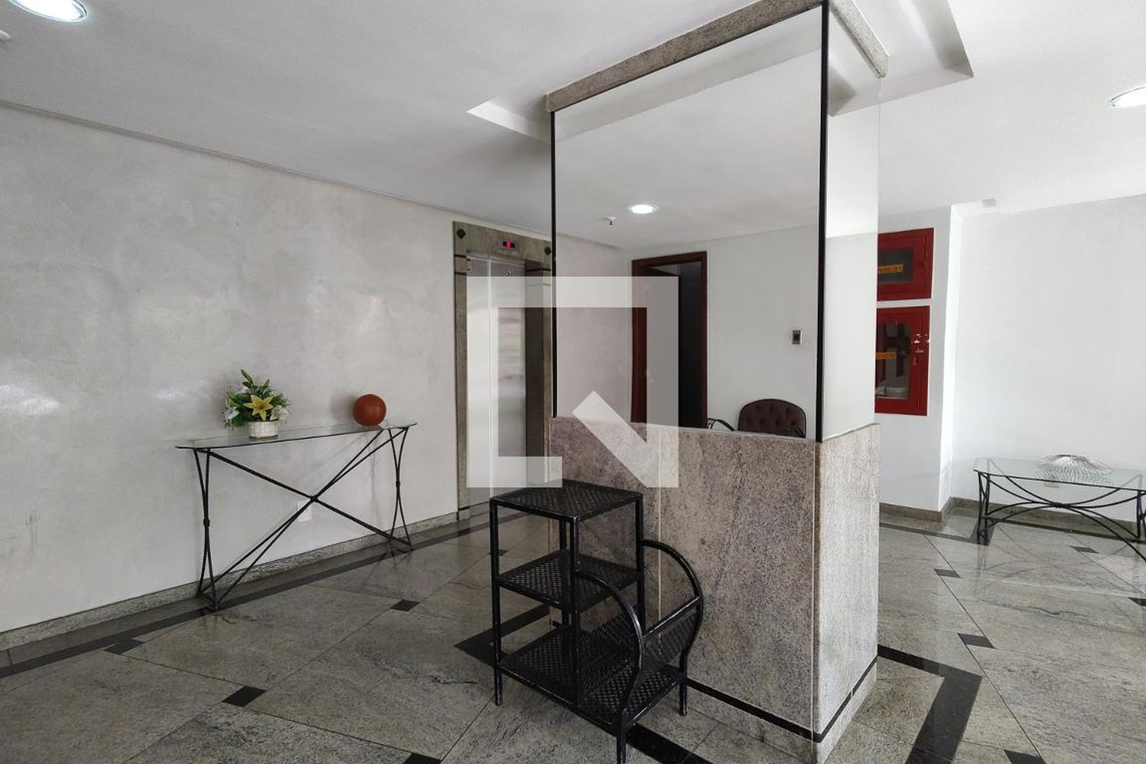 Hall de entrada - Bosque da Mirataia