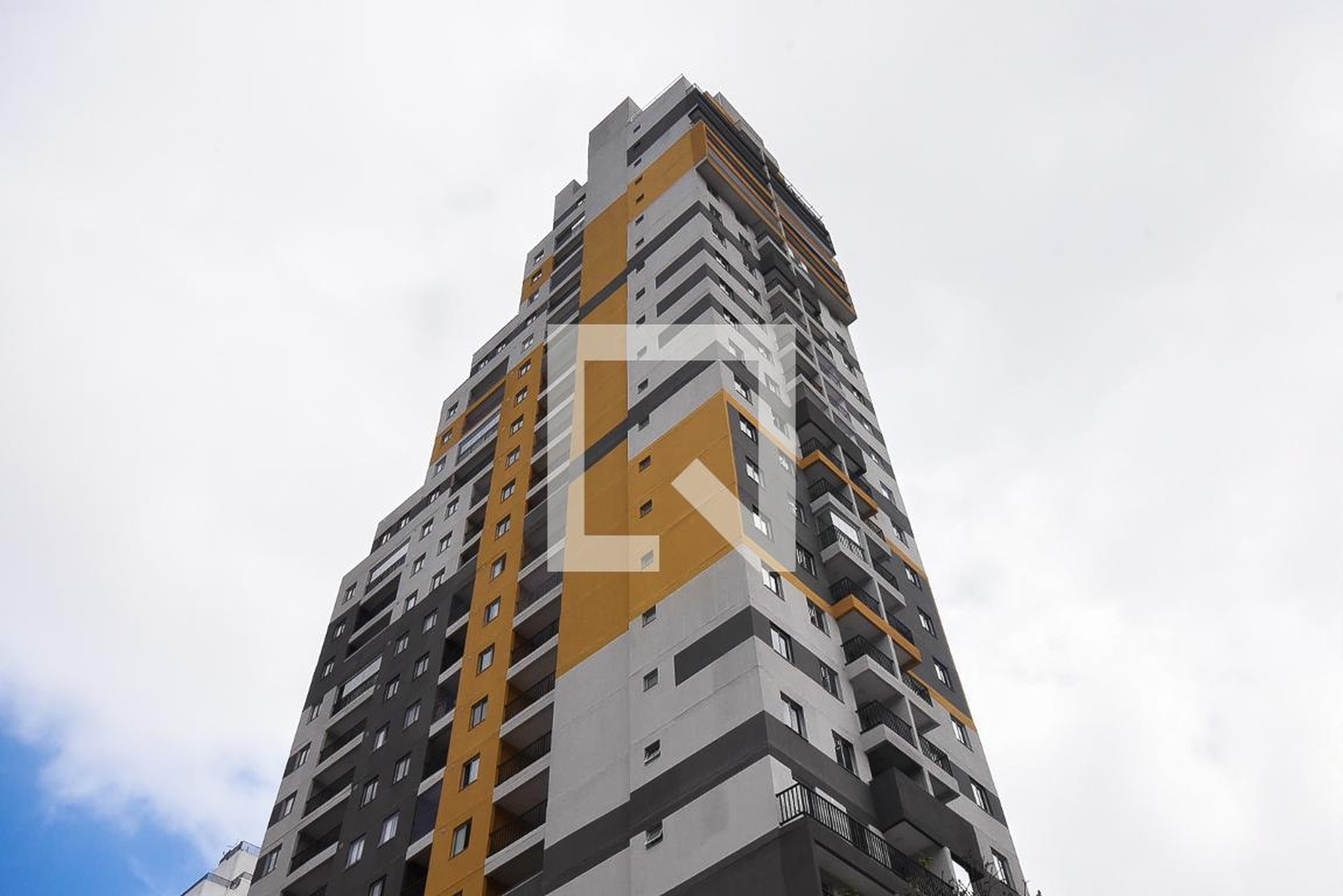 Fachada Condomínio Metrocasa Campo Limpo