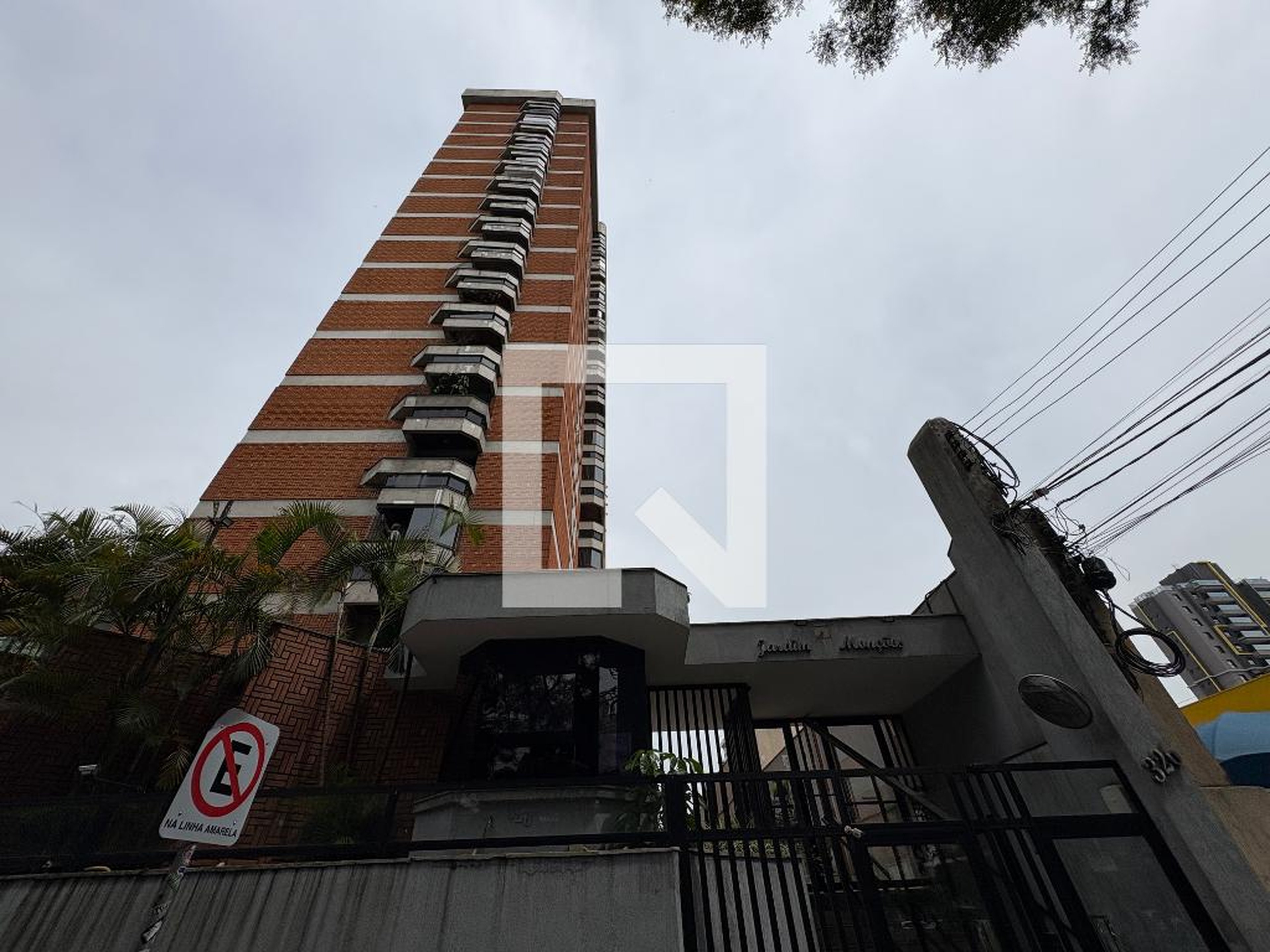 Fachada Condomínio Jardim Monções