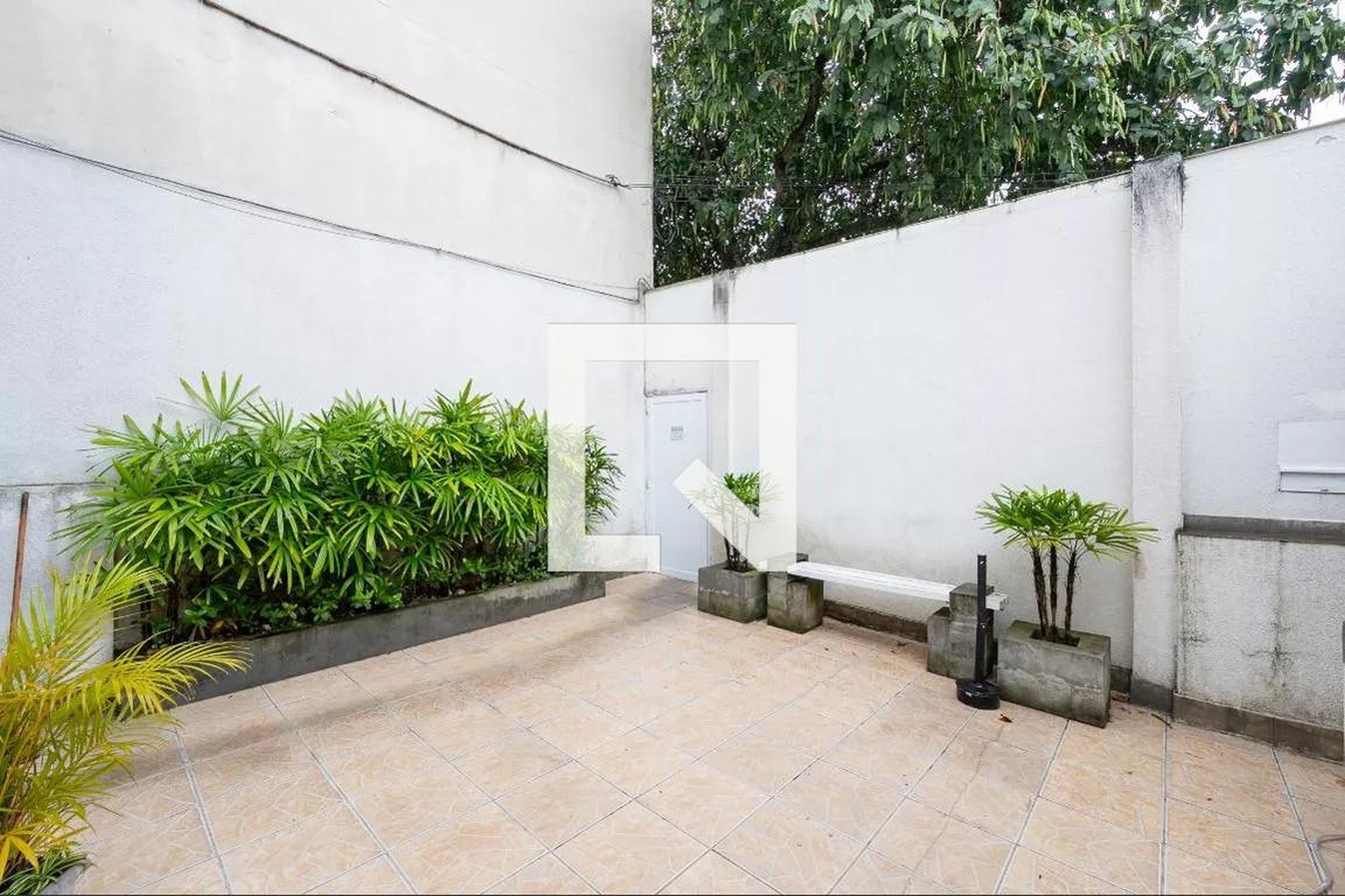 Área comum - Edifício dos Lírios