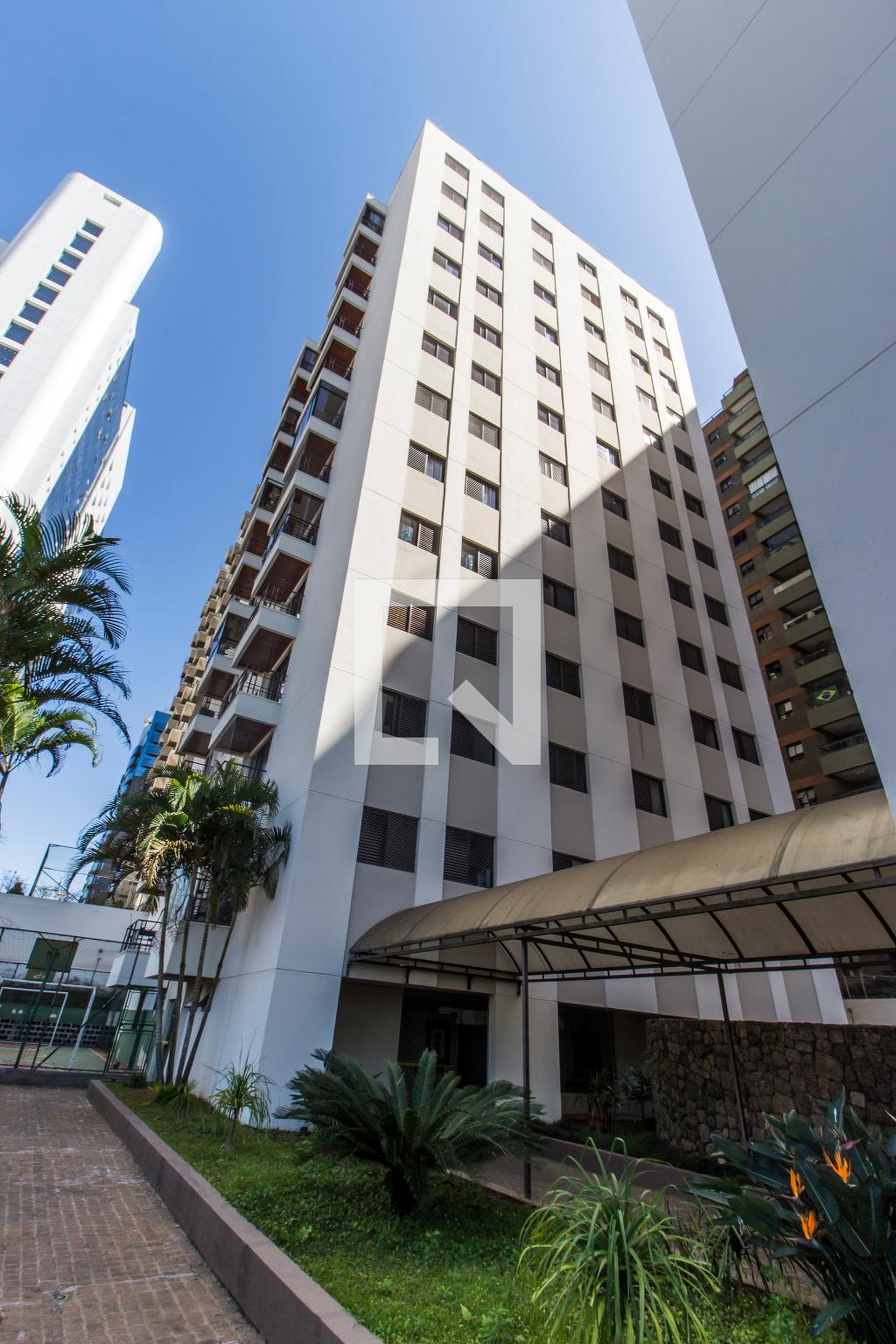 Fachada Condomínio Pacific Towers