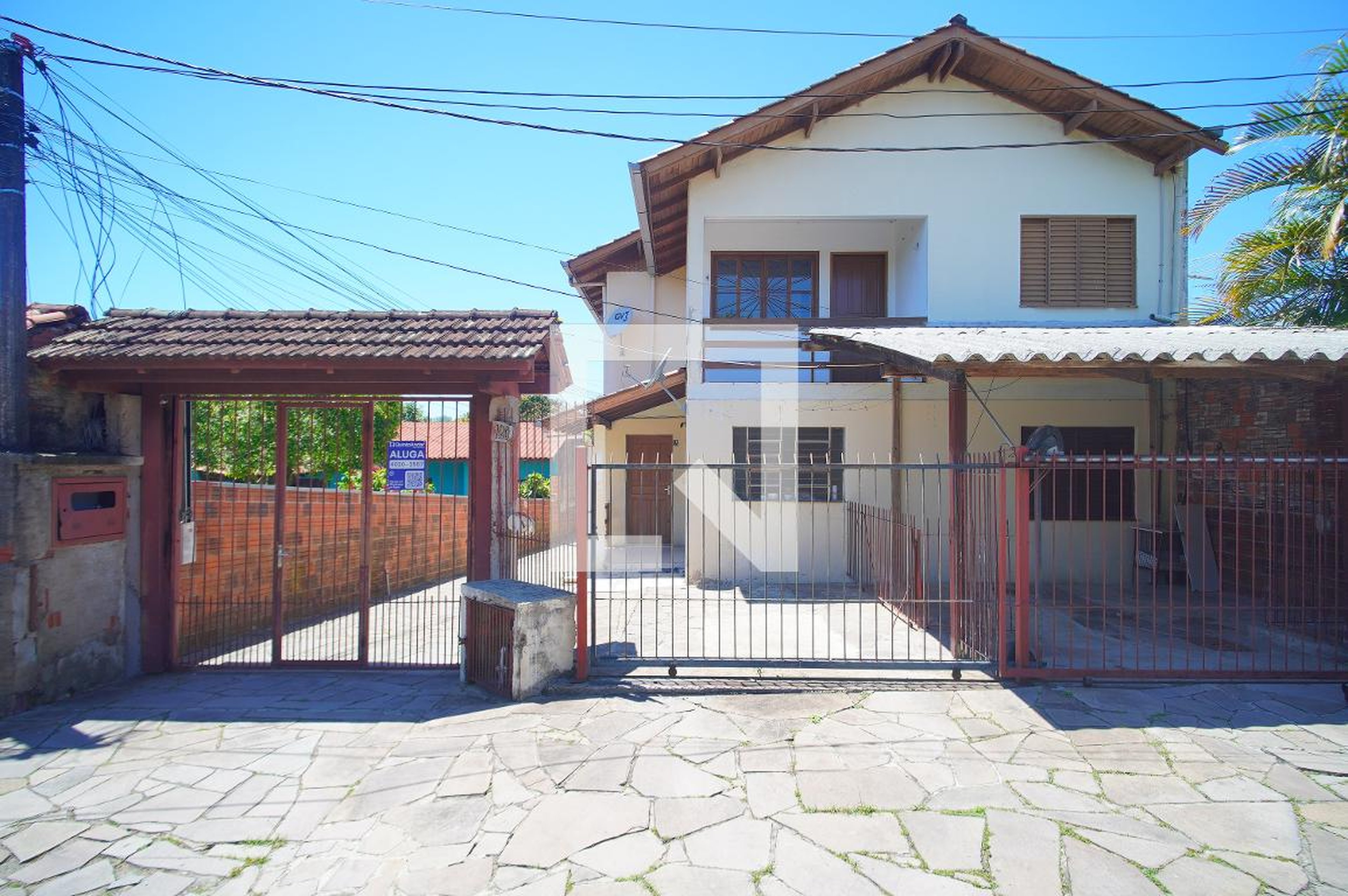 Fachada Condomínio em Rua Maria Camila Bilhar, 120