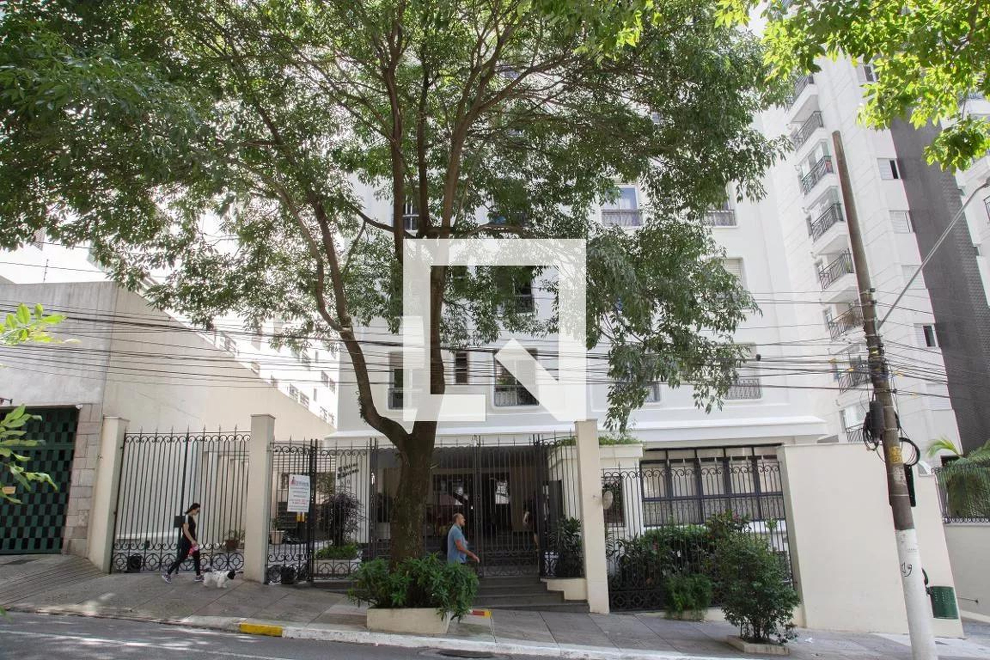 Fachada Edifício Chateau D'Avignon